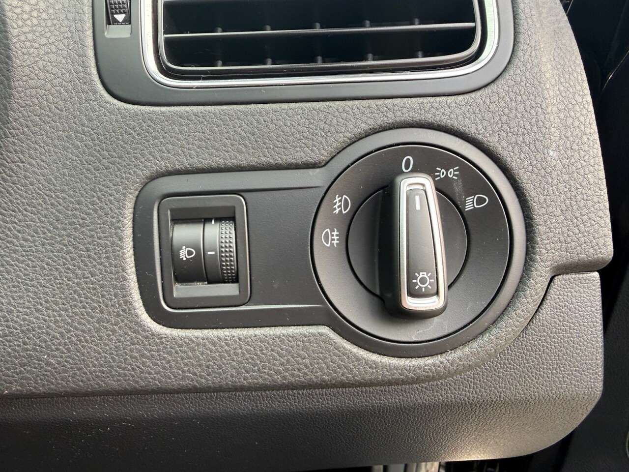 2016 VOLKSWAGEN POLO 2016 VOLKSWAGEN POLO