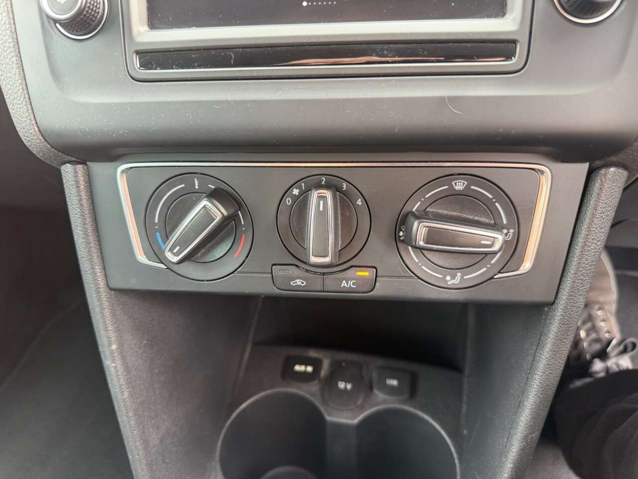 2016 VOLKSWAGEN POLO 2016 VOLKSWAGEN POLO
