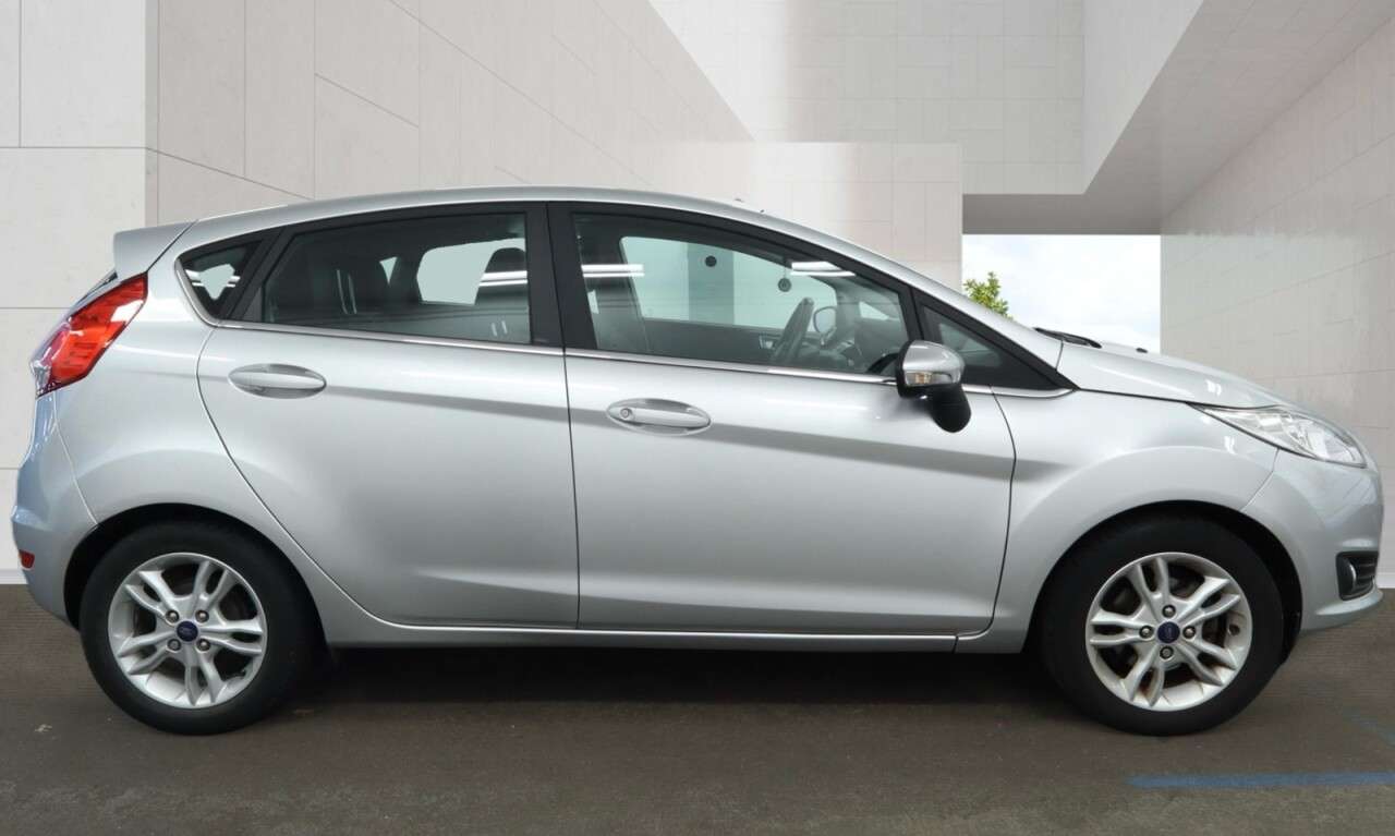 2015 FORD FIESTA 2015 FORD FIESTA