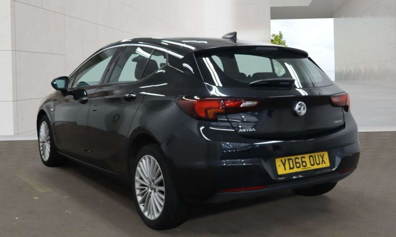 A 2016 VAUXHALL ASTRA 1.4i Turbo Elite Nav Hatchback 5dr Petrol Manual Euro 6 (150 ps) Economical A 2016 VAUXHALL ASTRA 1.4i Turbo Elite Nav Hatchback 5dr Petrol Manual Euro 6 (150 ps) Economical