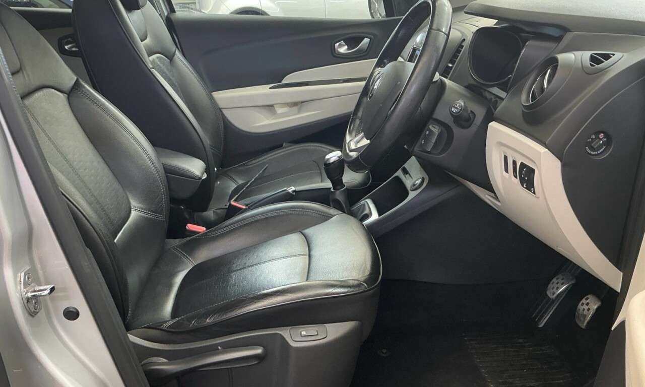 2018 RENAULT CAPTUR 2018 RENAULT CAPTUR