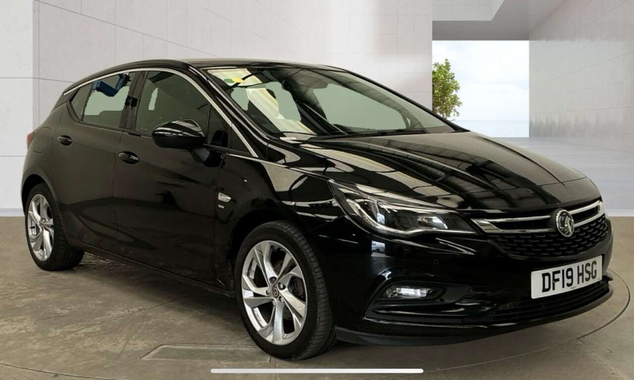 A 2019 VAUXHALL ASTRA 1.4i Turbo GPF SRi Hatchback 5dr Petrol Auto Euro 6 (s/s) (150 ps) Economic A 2019 VAUXHALL ASTRA 1.4i Turbo GPF SRi Hatchback 5dr Petrol Auto Euro 6 (s/s) (150 ps) Economic