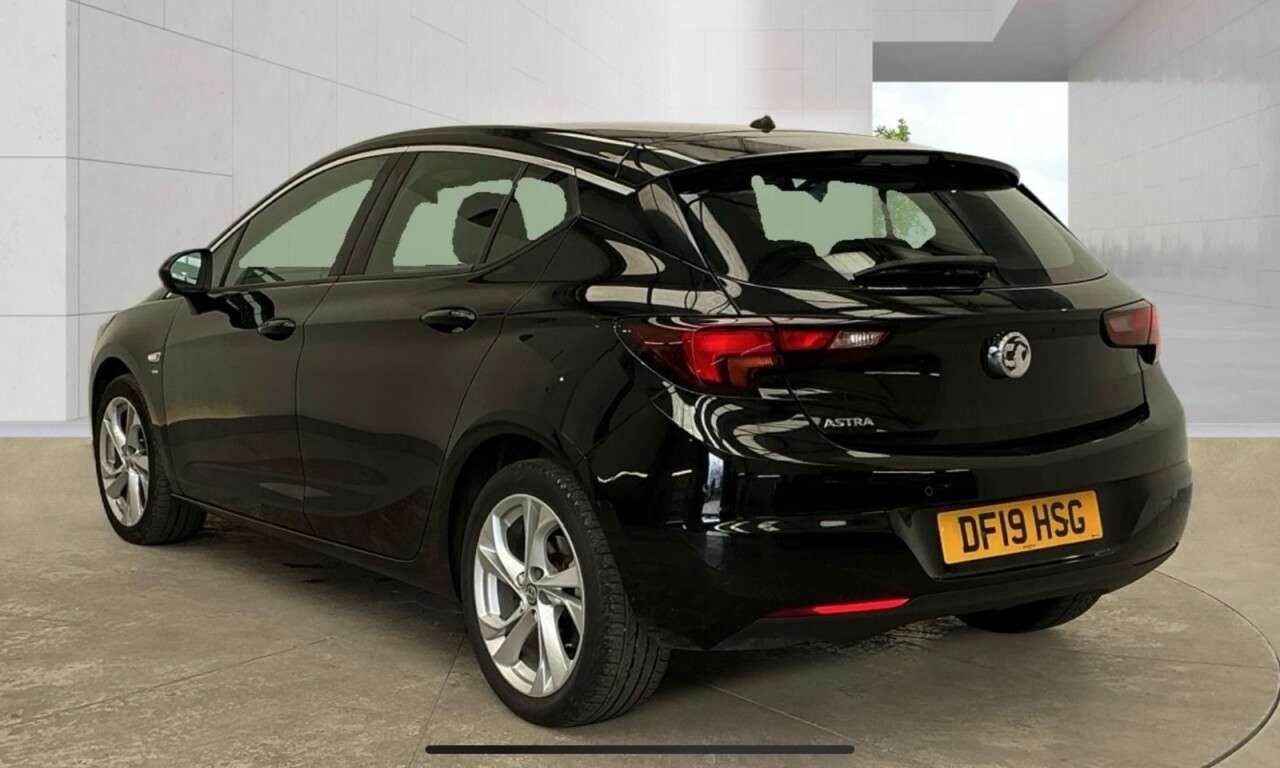 A 2019 VAUXHALL ASTRA 1.4i Turbo GPF SRi Hatchback 5dr Petrol Auto Euro 6 (s/s) (150 ps) Economic A 2019 VAUXHALL ASTRA 1.4i Turbo GPF SRi Hatchback 5dr Petrol Auto Euro 6 (s/s) (150 ps) Economic