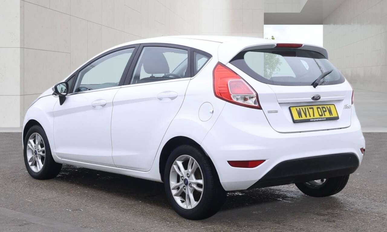 A 2017 FORD FIESTA 1.0T EcoBoost Zetec Hatchback 5dr Petrol Manual Euro 6 (s/s) (100 ps) Econo A 2017 FORD FIESTA 1.0T EcoBoost Zetec Hatchback 5dr Petrol Manual Euro 6 (s/s) (100 ps) Econo