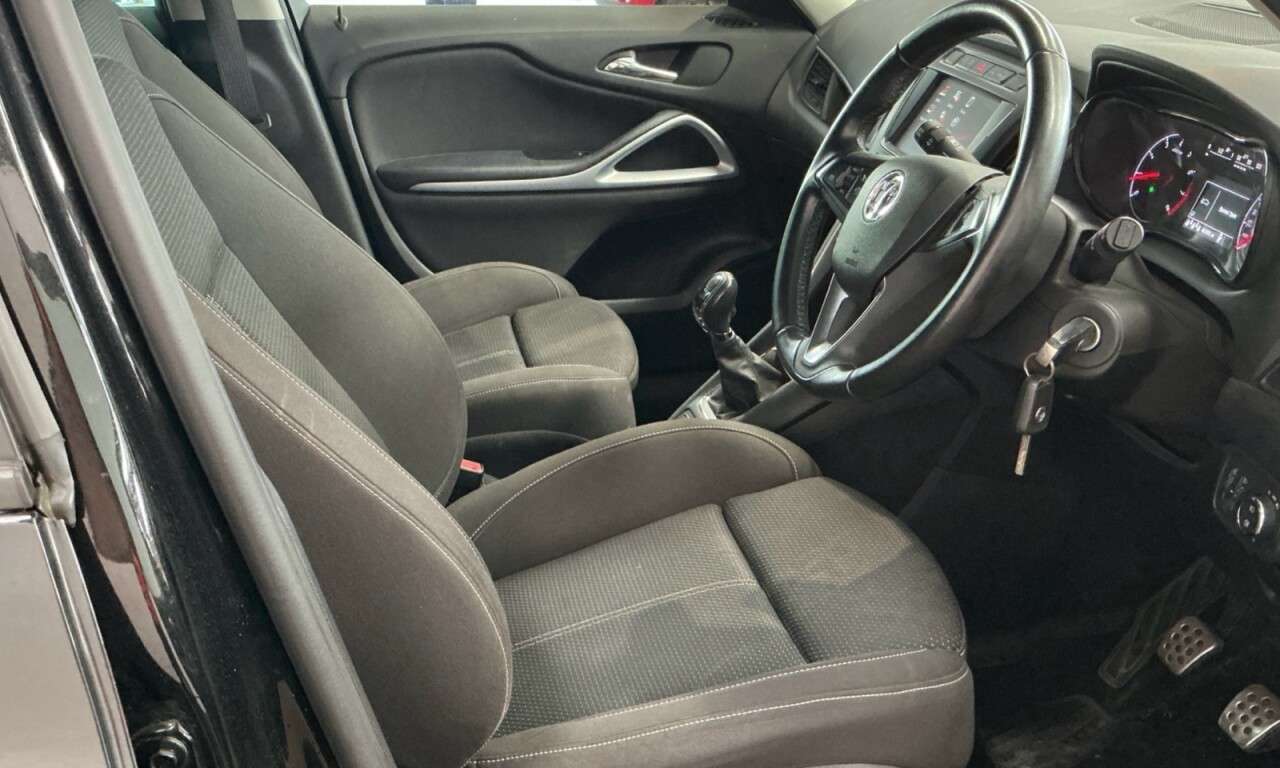 2017 VAUXHALL ZAFIRA TOURER 2017 VAUXHALL ZAFIRA TOURER