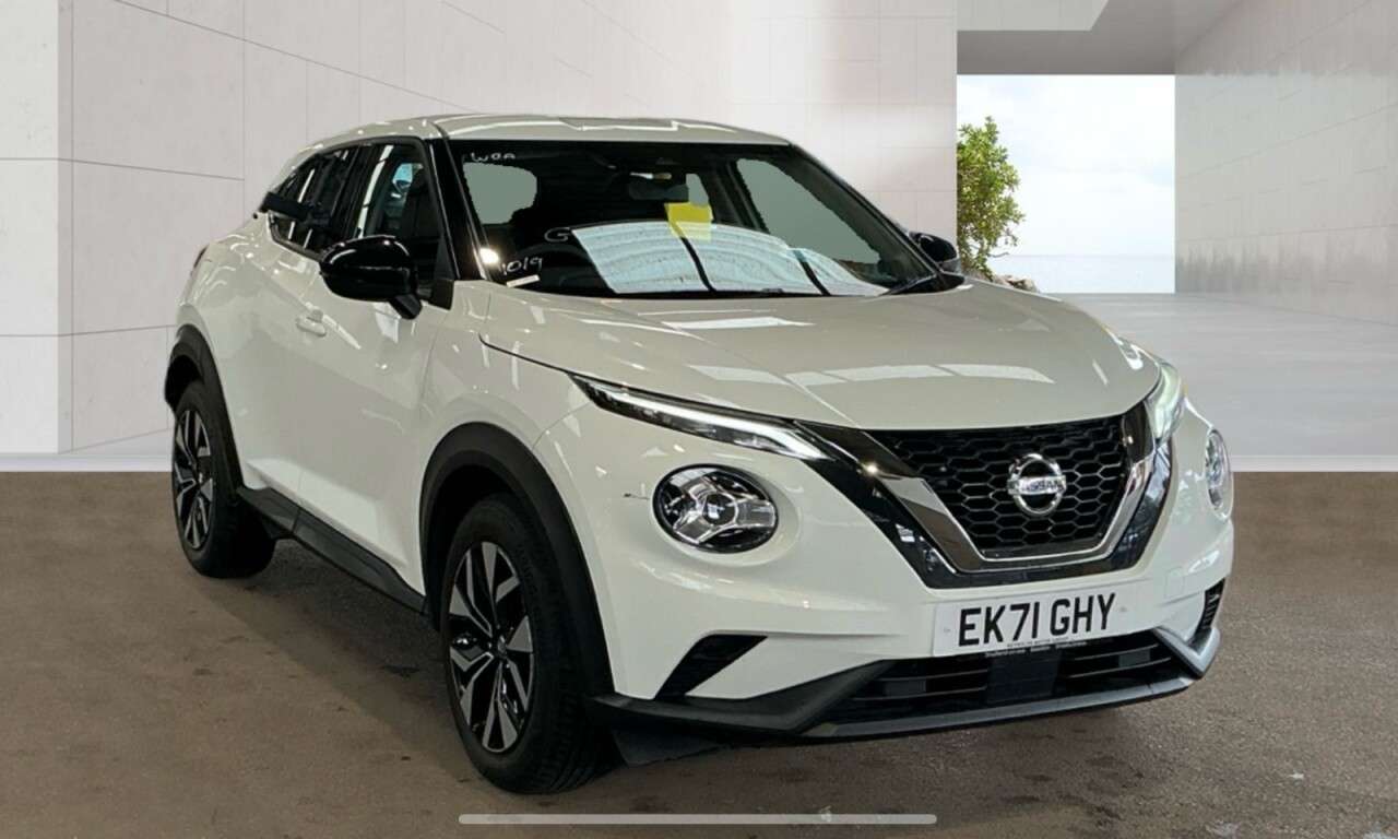 A 2022 NISSAN JUKE 1.0 DIG-T Acenta SUV 5dr Petrol Manual Euro 6 (s/s) (117 ps) Economical . A 2022 NISSAN JUKE 1.0 DIG-T Acenta SUV 5dr Petrol Manual Euro 6 (s/s) (117 ps) Economical .