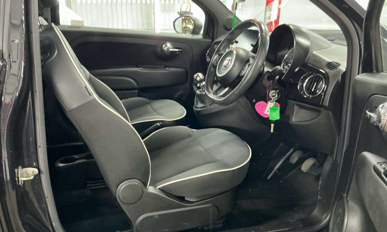2020 FIAT 500 2020 FIAT 500