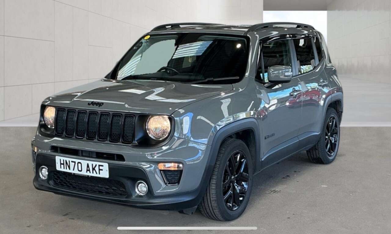 A 2020 JEEP RENEGADE 1.3 GSE T4 Night Eagle SUV 5dr Petrol DDCT Euro 6 (s/s) (150 ps) Navigation A 2020 JEEP RENEGADE 1.3 GSE T4 Night Eagle SUV 5dr Petrol DDCT Euro 6 (s/s) (150 ps) Navigation