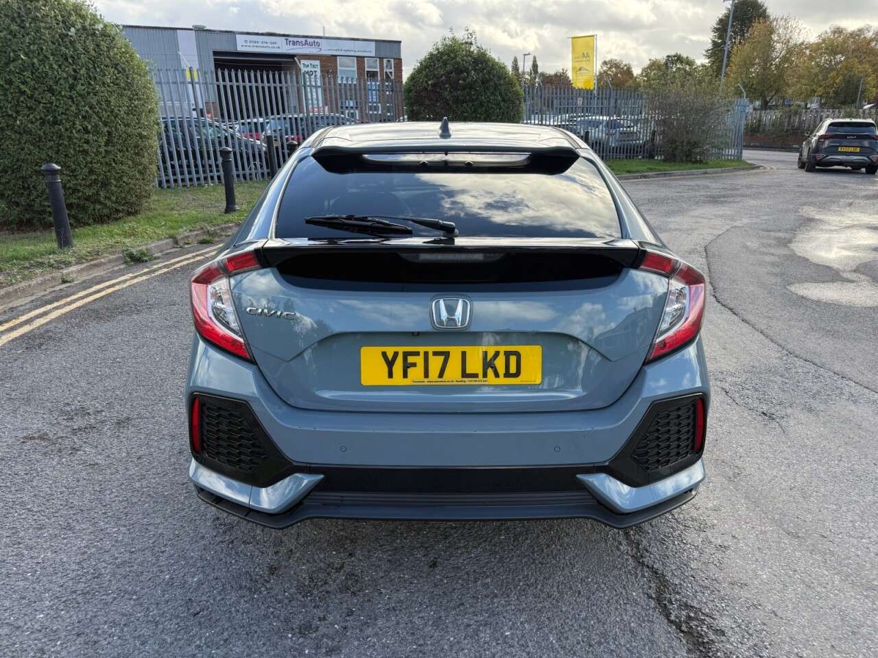 A 2017 HONDA CIVIC 1.0 VTEC Turbo EX Hatchback 5dr Petrol Manual Euro 6 (s/s) (129 ps) Euro 6, A 2017 HONDA CIVIC 1.0 VTEC Turbo EX Hatchback 5dr Petrol Manual Euro 6 (s/s) (129 ps) Euro 6,