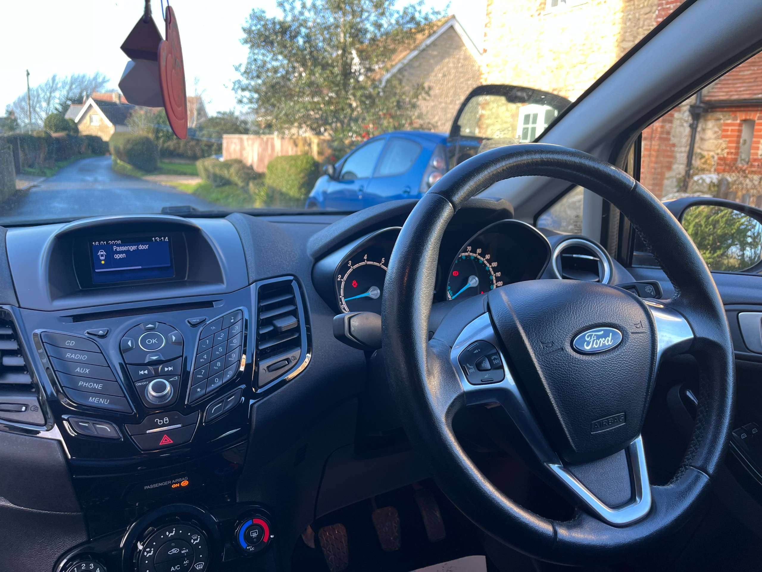 2015 FORD FIESTA 2015 FORD FIESTA