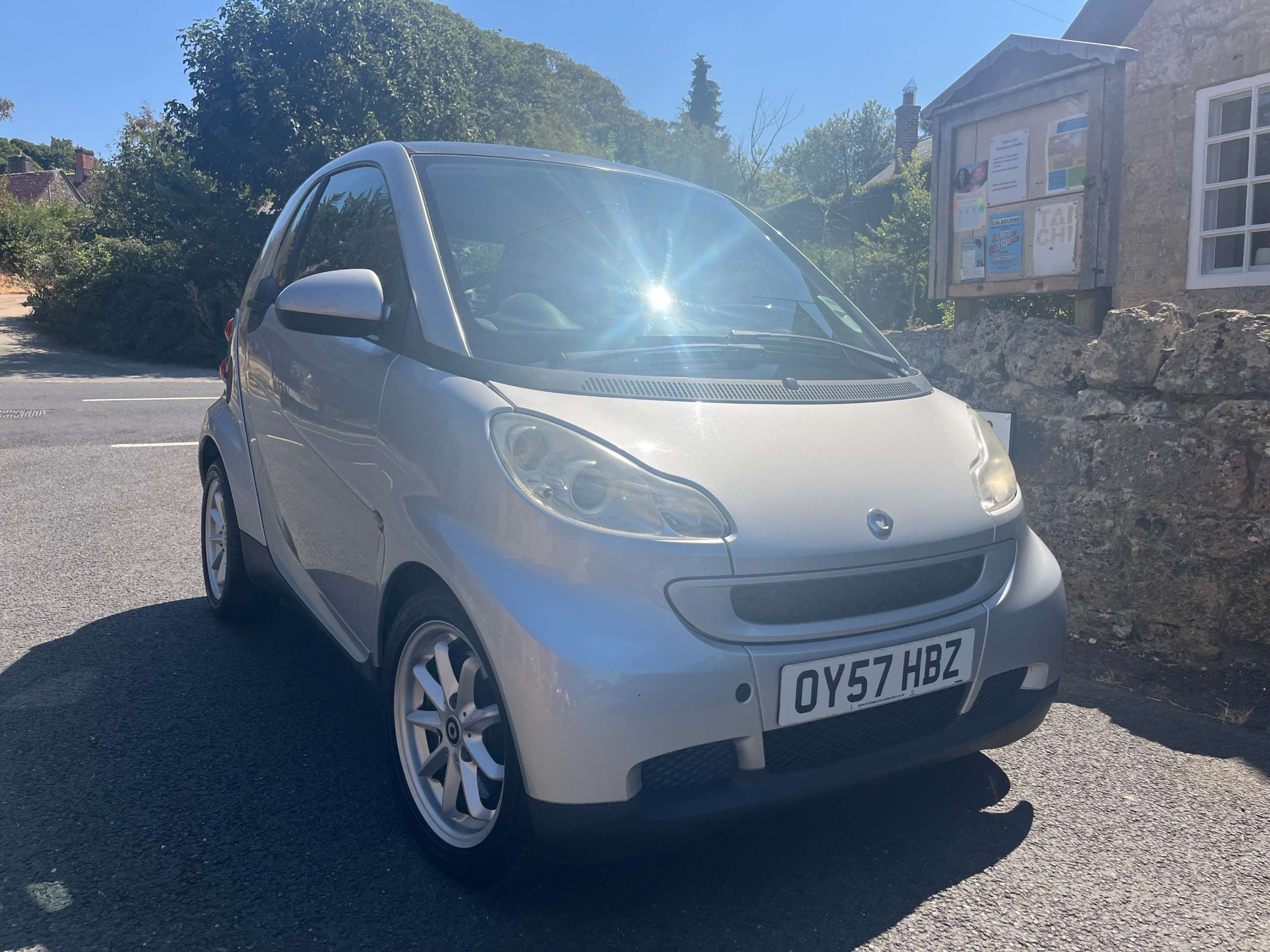 A 2007 SMART FORTWO 1.0 Passion Coupe 2dr Petrol Auto Euro 4 (71 bhp) A 2007 SMART FORTWO 1.0 Passion Coupe 2dr Petrol Auto Euro 4 (71 bhp)