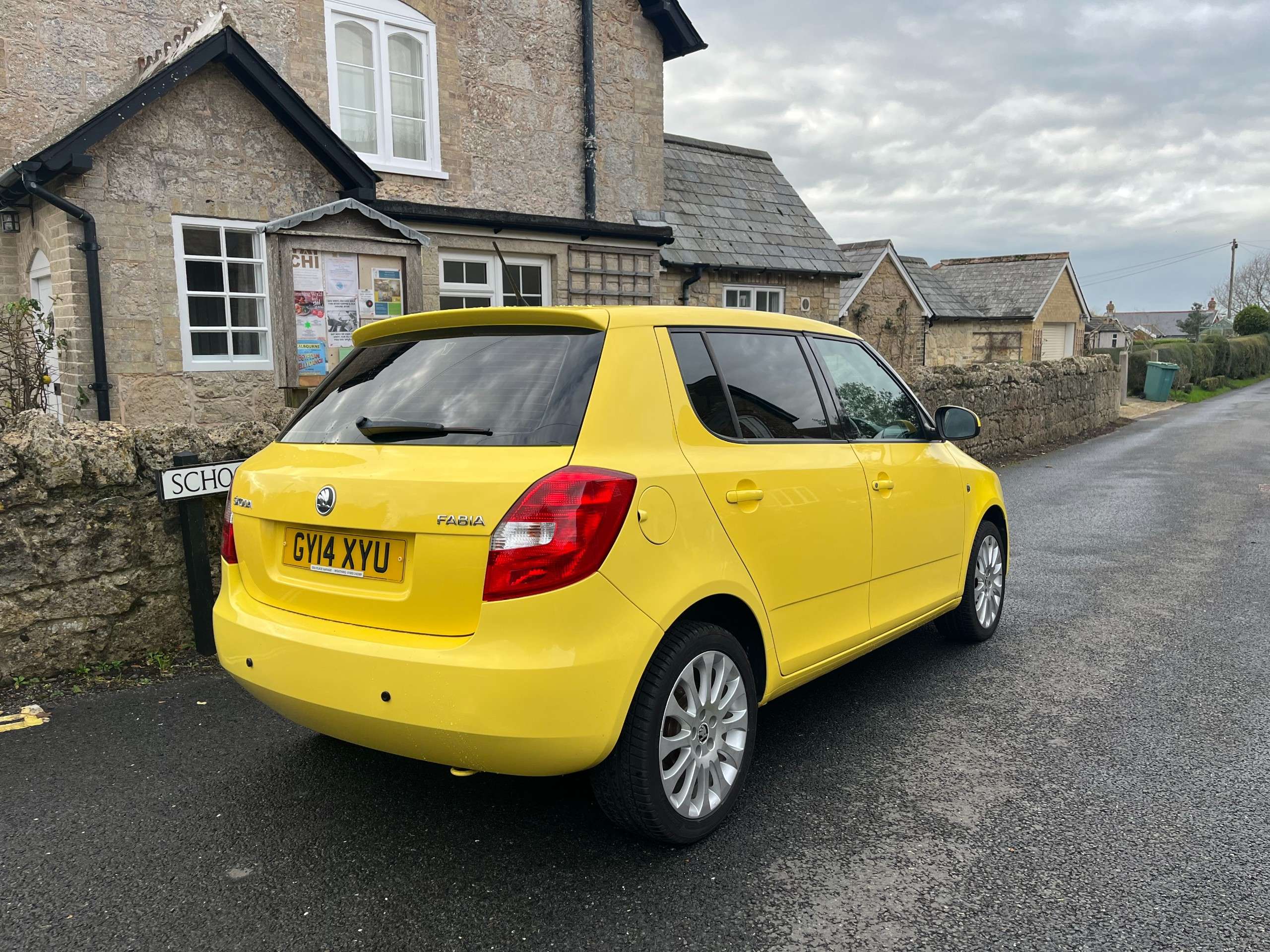 2014 SKODA FABIA 2014 SKODA FABIA