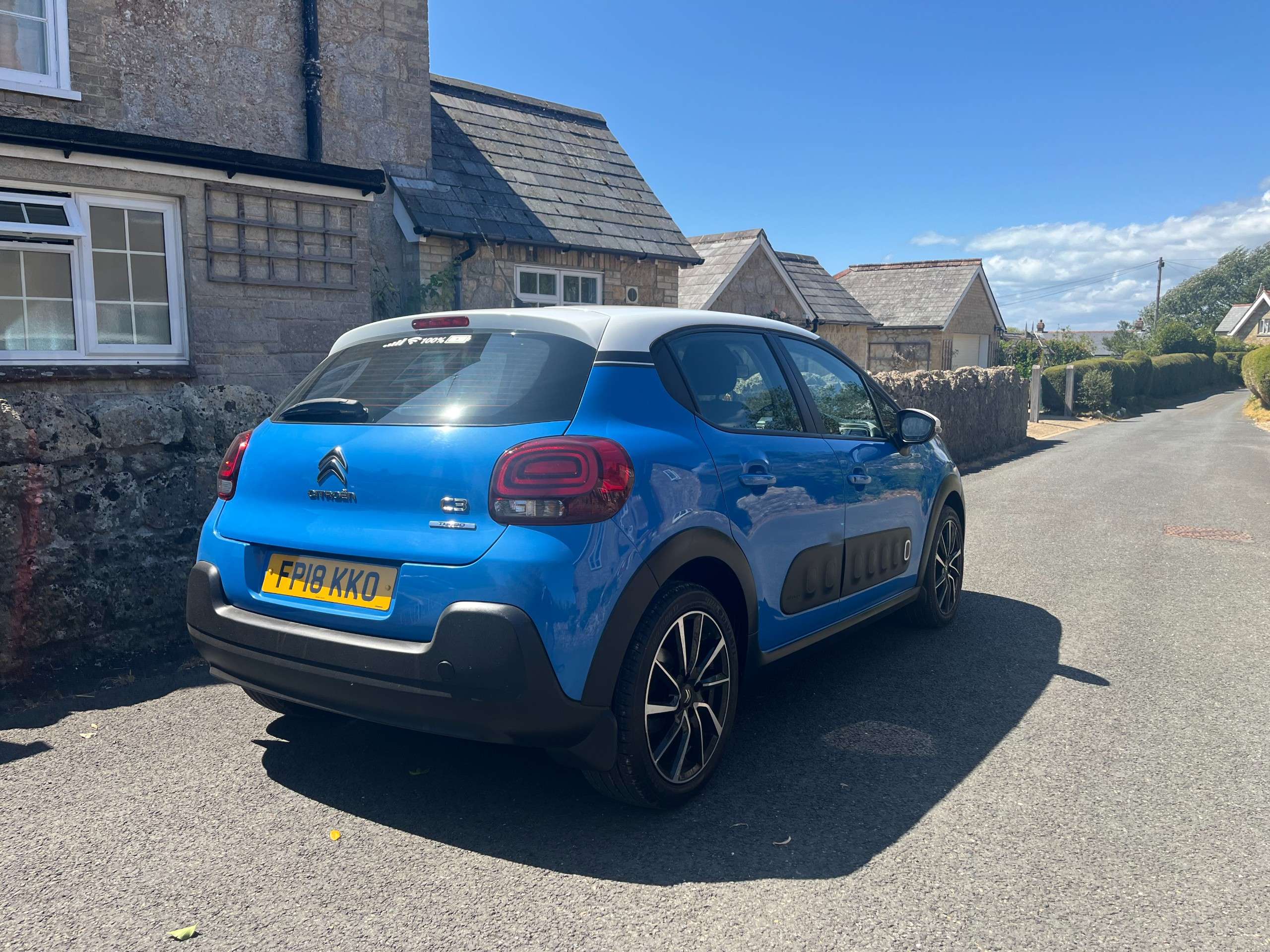 A 2018 CITROEN C3 1.2 PureTech Feel Hatchback 5dr Petrol Manual Euro 6 (s/s) (110 ps) A 2018 CITROEN C3 1.2 PureTech Feel Hatchback 5dr Petrol Manual Euro 6 (s/s) (110 ps)