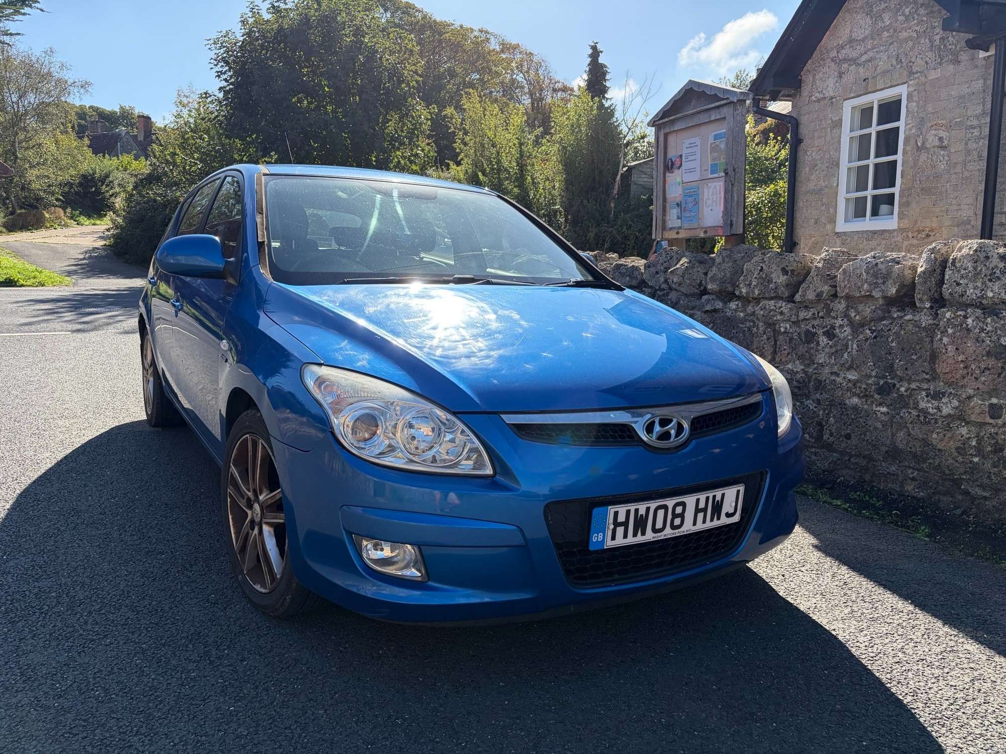 A 2008 HYUNDAI I30 2.0 CRDi Premium Hatchback 5dr Diesel Manual Euro 4 (138 bhp) A 2008 HYUNDAI I30 2.0 CRDi Premium Hatchback 5dr Diesel Manual Euro 4 (138 bhp)