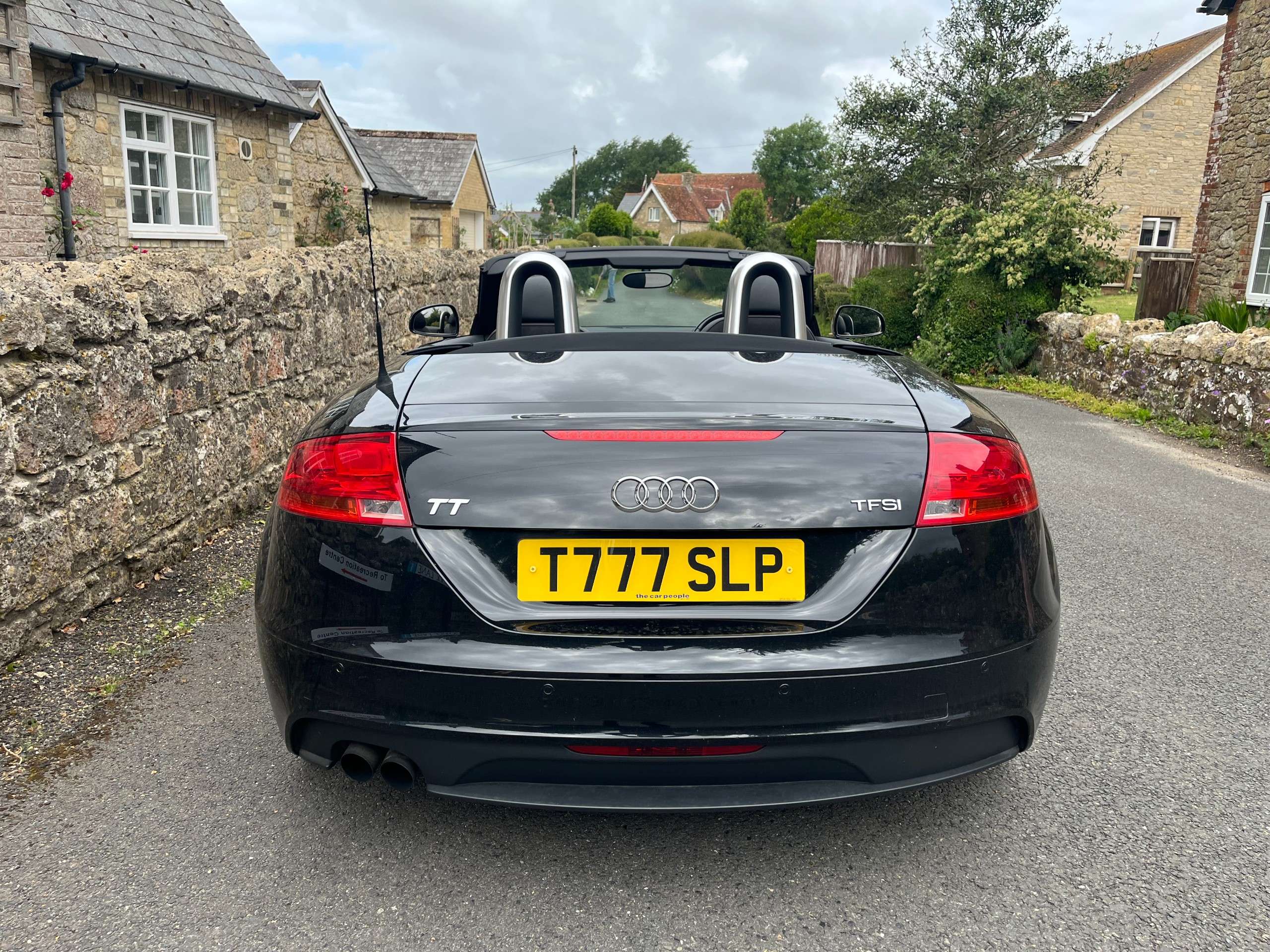 A 2012 AUDI TT 1.8 TFSI Sport Roadster 2dr Petrol Manual Euro 5 (160 ps) A 2012 AUDI TT 1.8 TFSI Sport Roadster 2dr Petrol Manual Euro 5 (160 ps)