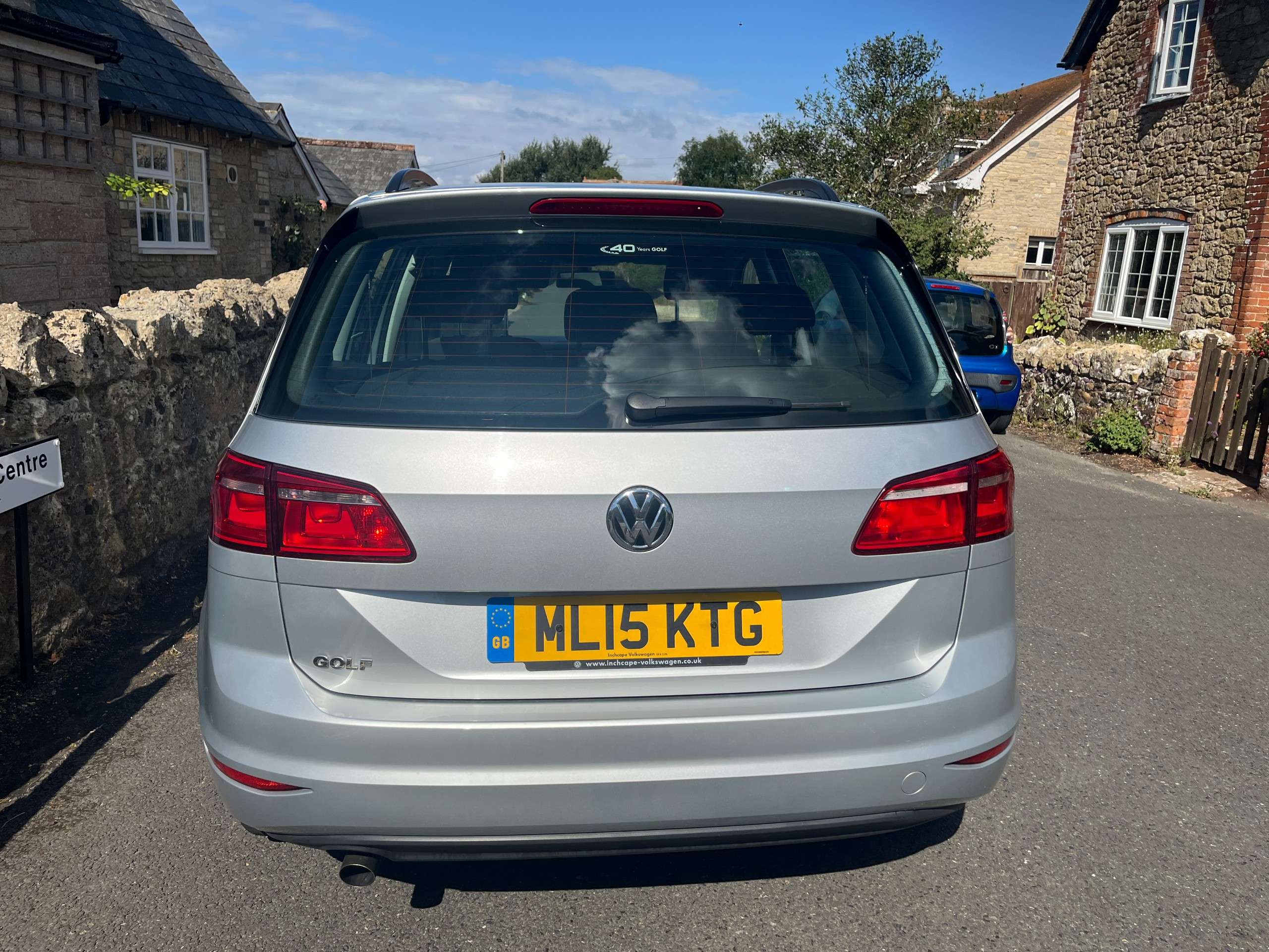 2015 VOLKSWAGEN GOLF SV 2015 VOLKSWAGEN GOLF SV