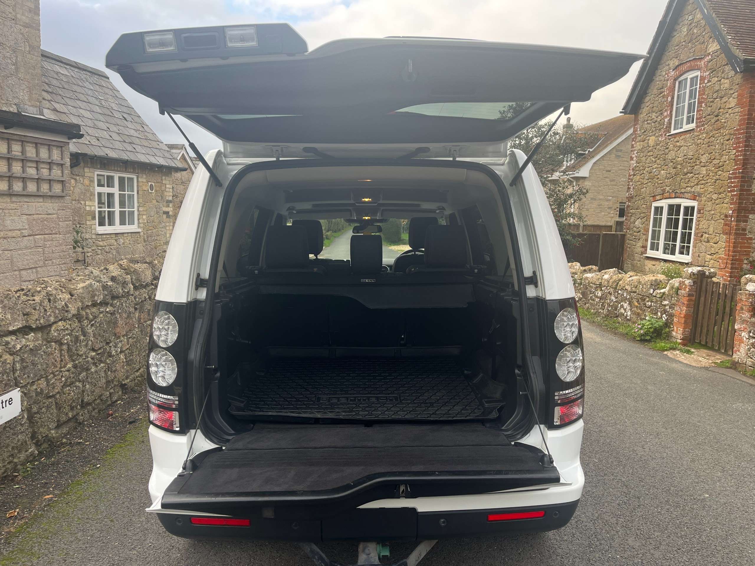 2014 LAND ROVER DISCOVERY 4 2014 LAND ROVER DISCOVERY 4