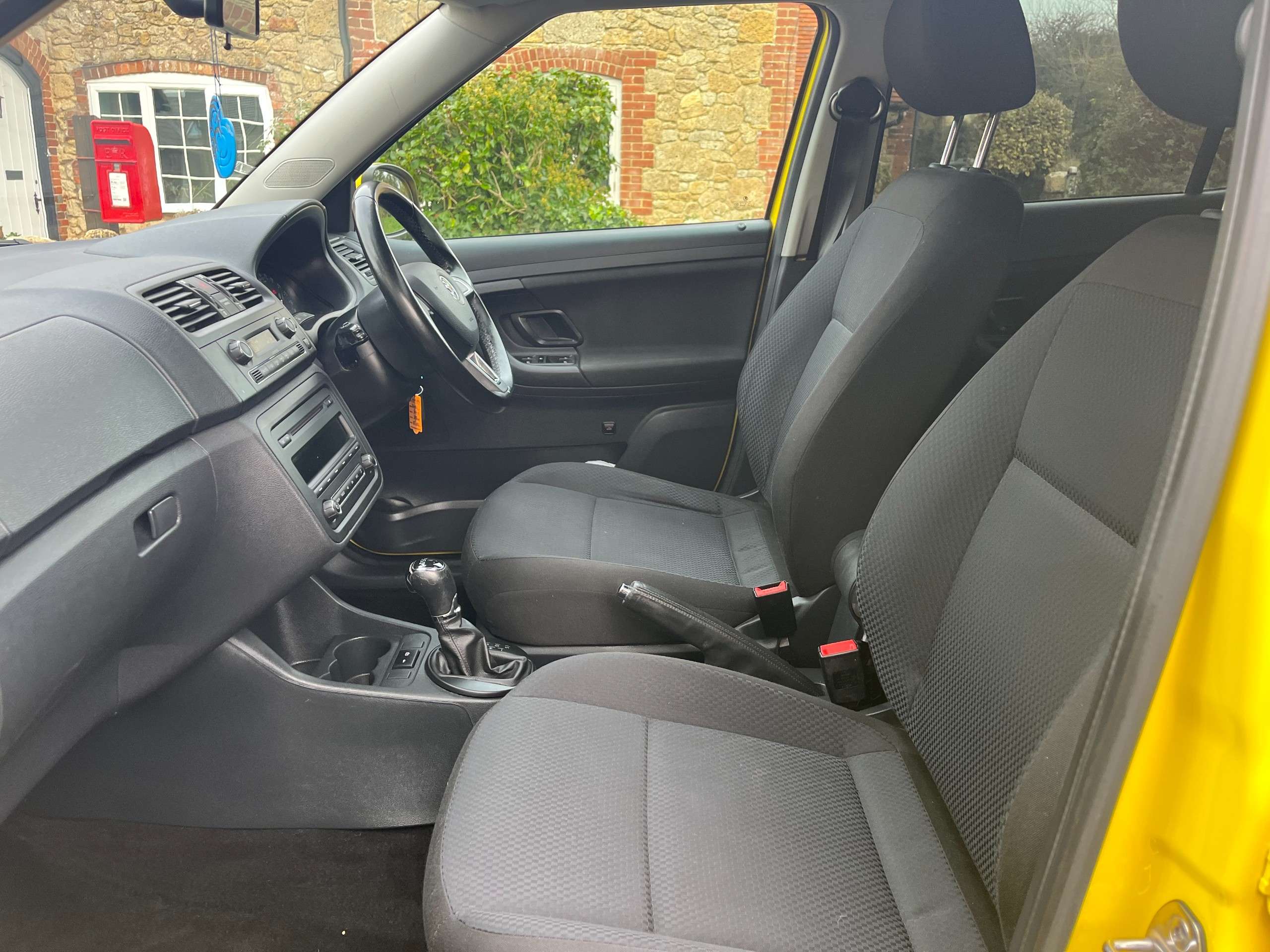 2014 SKODA FABIA 2014 SKODA FABIA