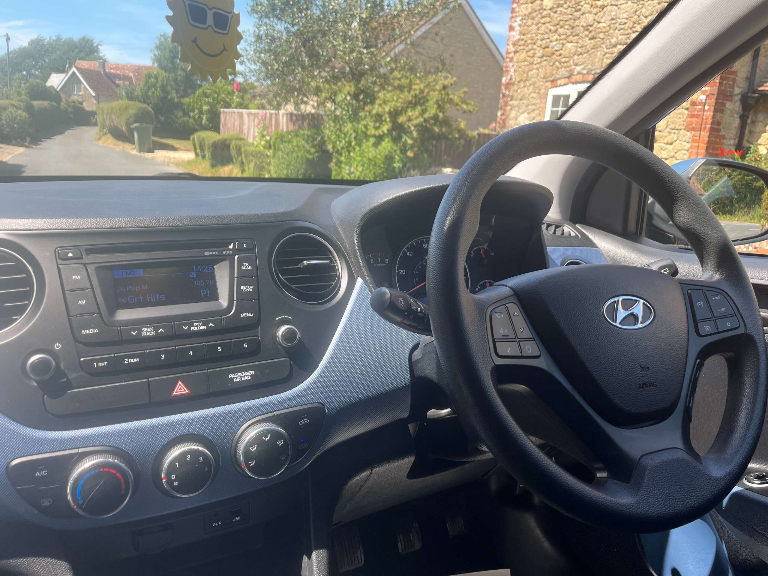 2016 HYUNDAI I10 2016 HYUNDAI I10