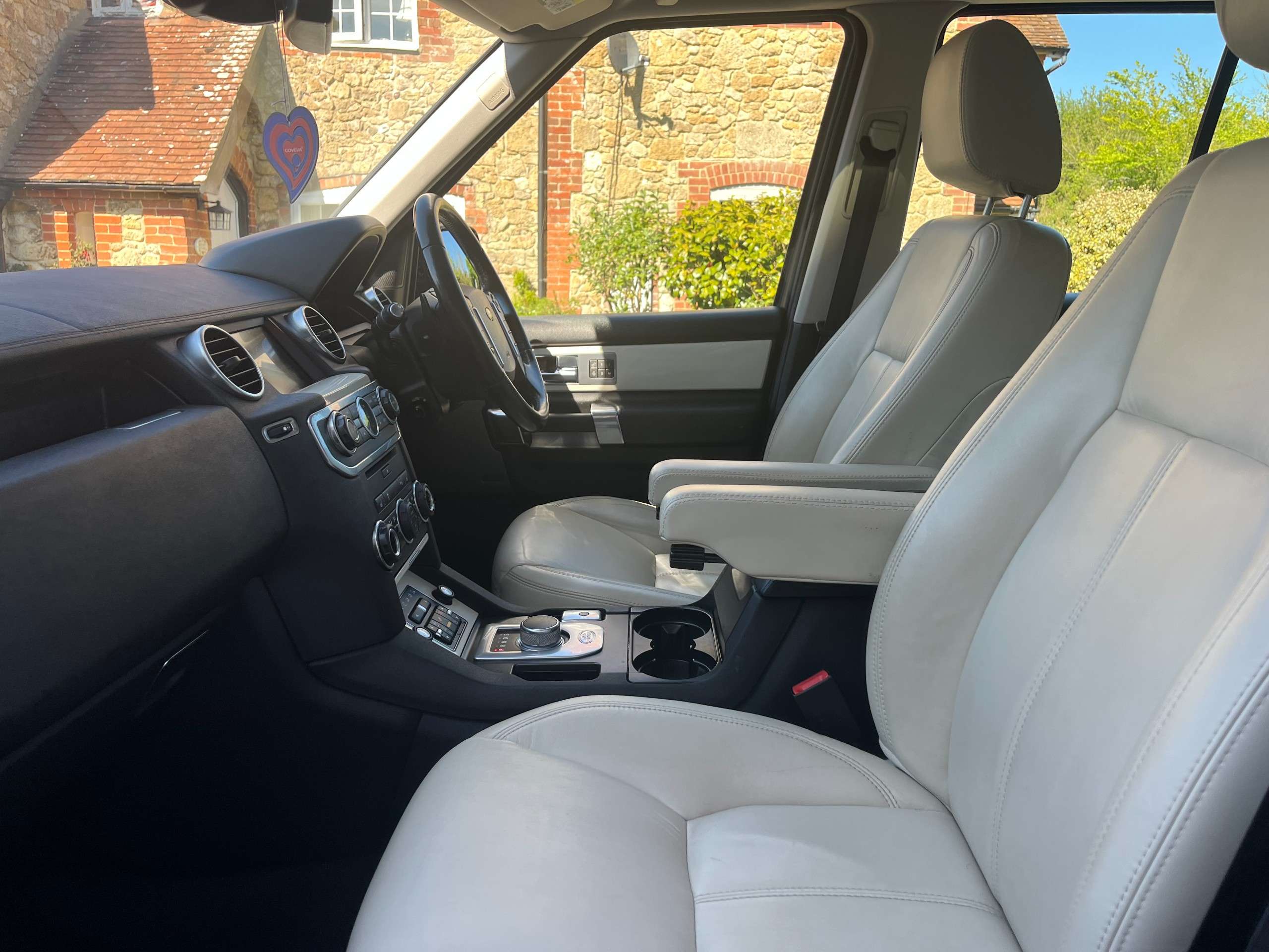 2013 LAND ROVER DISCOVERY 4 2013 LAND ROVER DISCOVERY 4