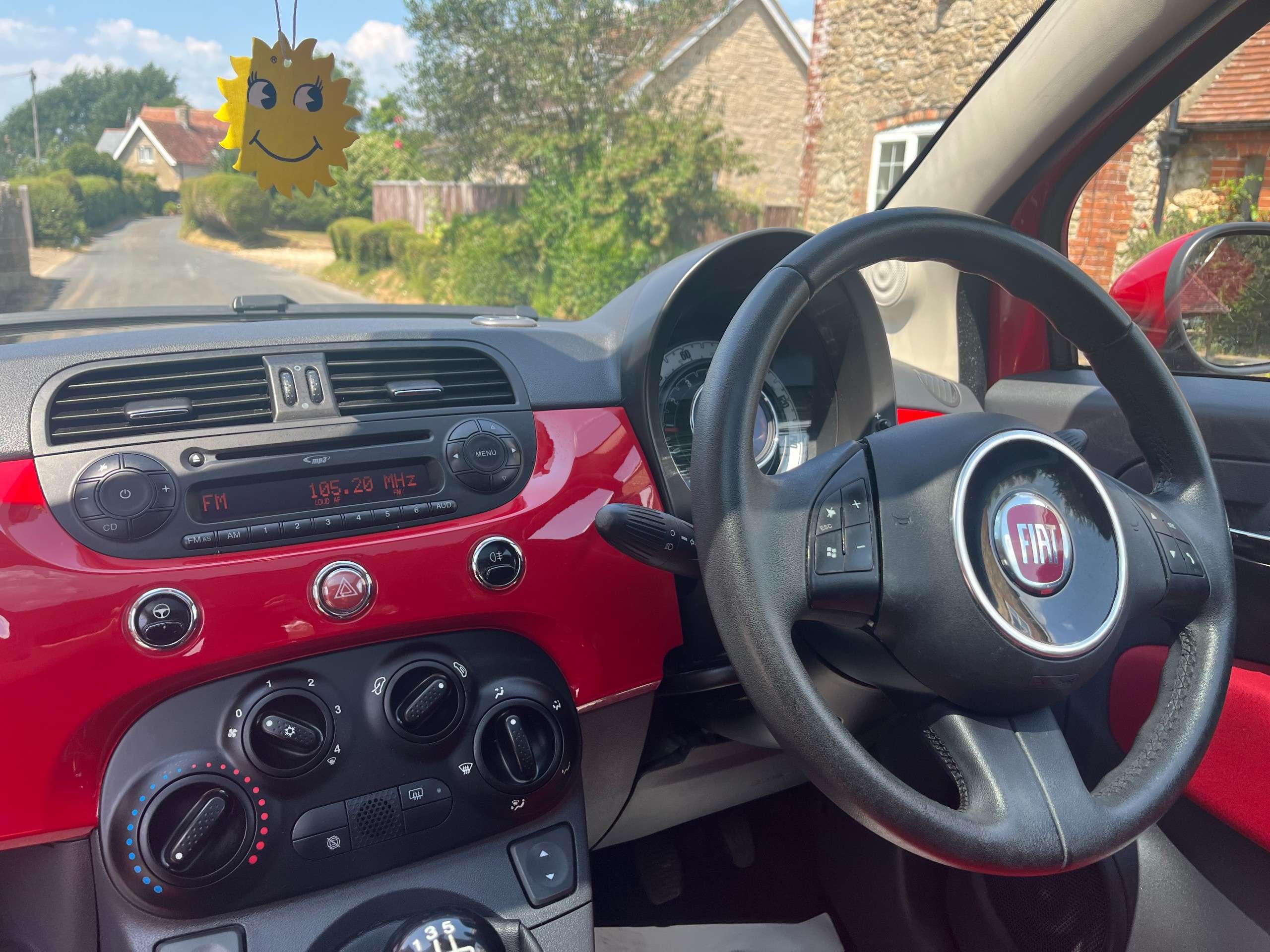 2011 FIAT 500 2011 FIAT 500