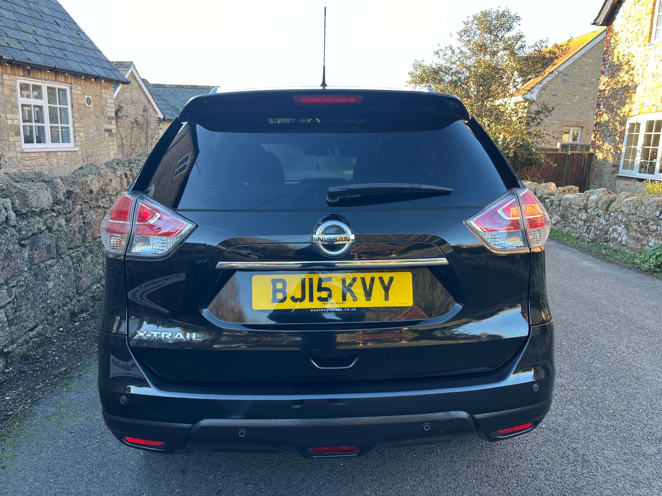 2015 NISSAN X-TRAIL 2015 NISSAN X-TRAIL