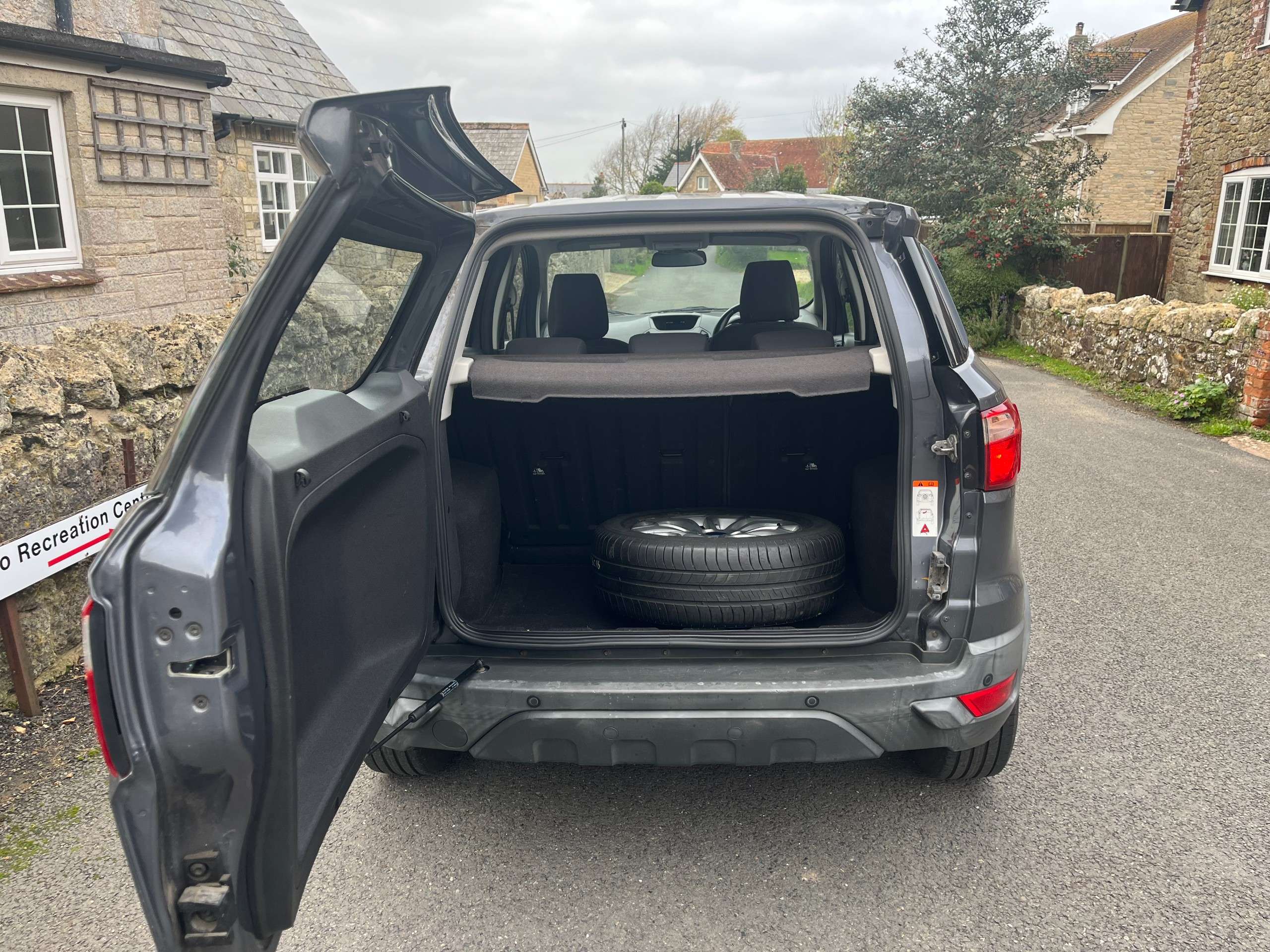 2017 FORD ECOSPORT 2017 FORD ECOSPORT