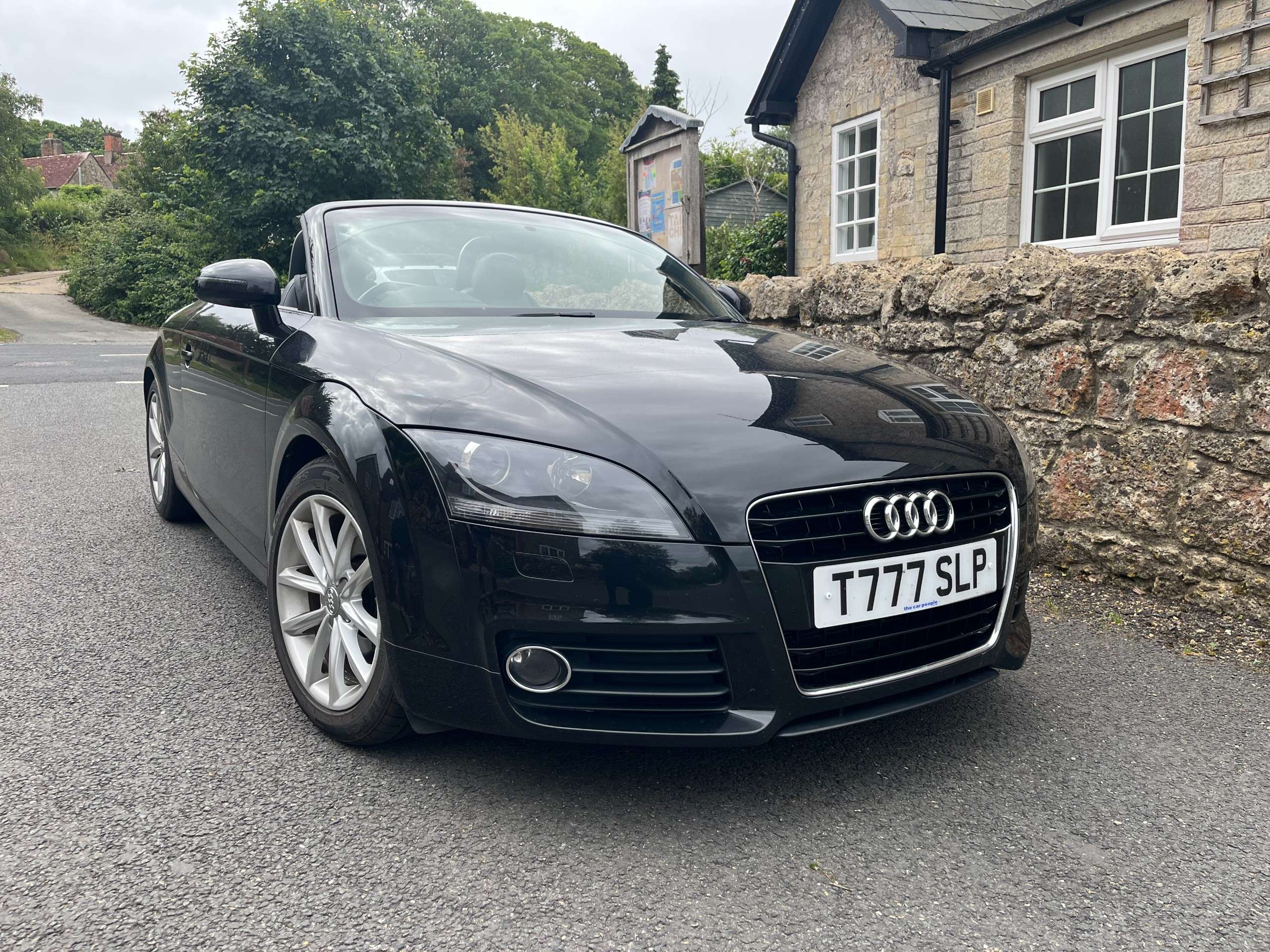 A 2012 AUDI TT 1.8 TFSI Sport Roadster 2dr Petrol Manual Euro 5 (160 ps) A 2012 AUDI TT 1.8 TFSI Sport Roadster 2dr Petrol Manual Euro 5 (160 ps)