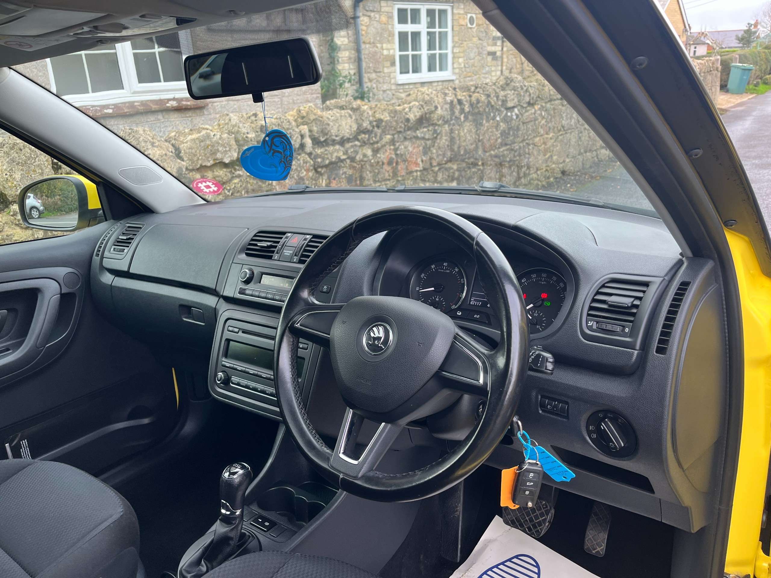 2014 SKODA FABIA 2014 SKODA FABIA