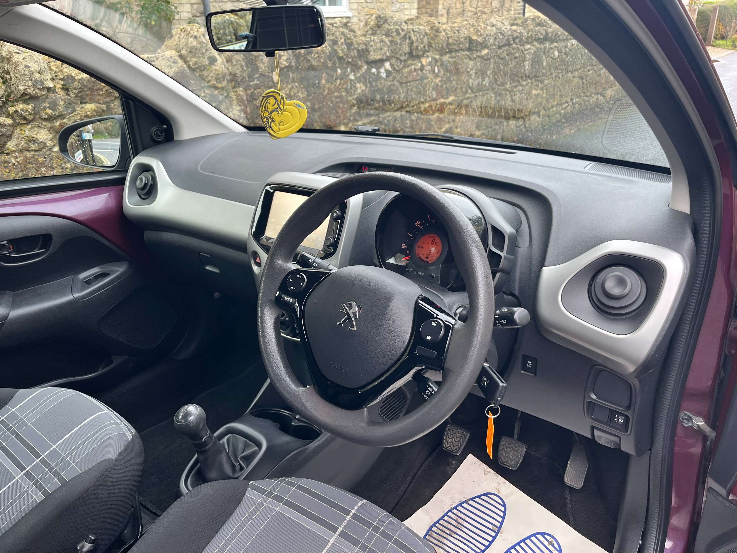 A 2016 PEUGEOT 108 1.0 Active Hatchback 5dr Petrol Manual Euro 6 (68 ps) A 2016 PEUGEOT 108 1.0 Active Hatchback 5dr Petrol Manual Euro 6 (68 ps)