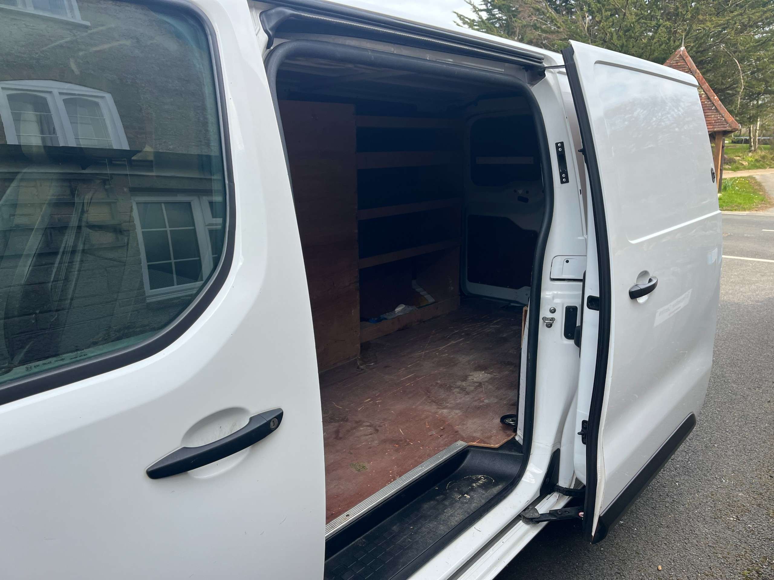 2021 TOYOTA PROACE 2021 TOYOTA PROACE