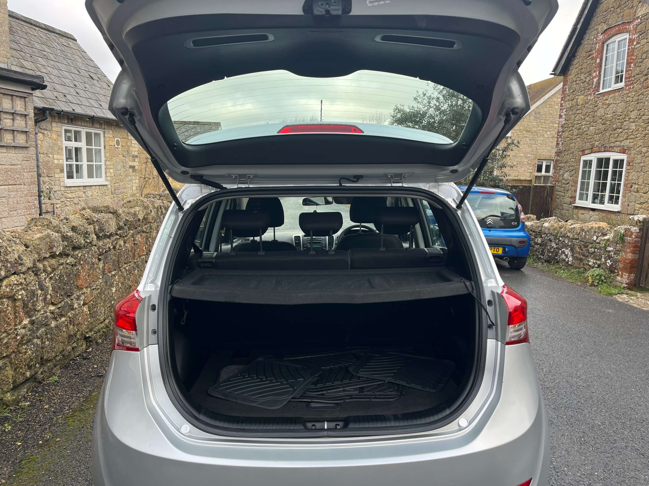 2012 HYUNDAI IX20 2012 HYUNDAI IX20