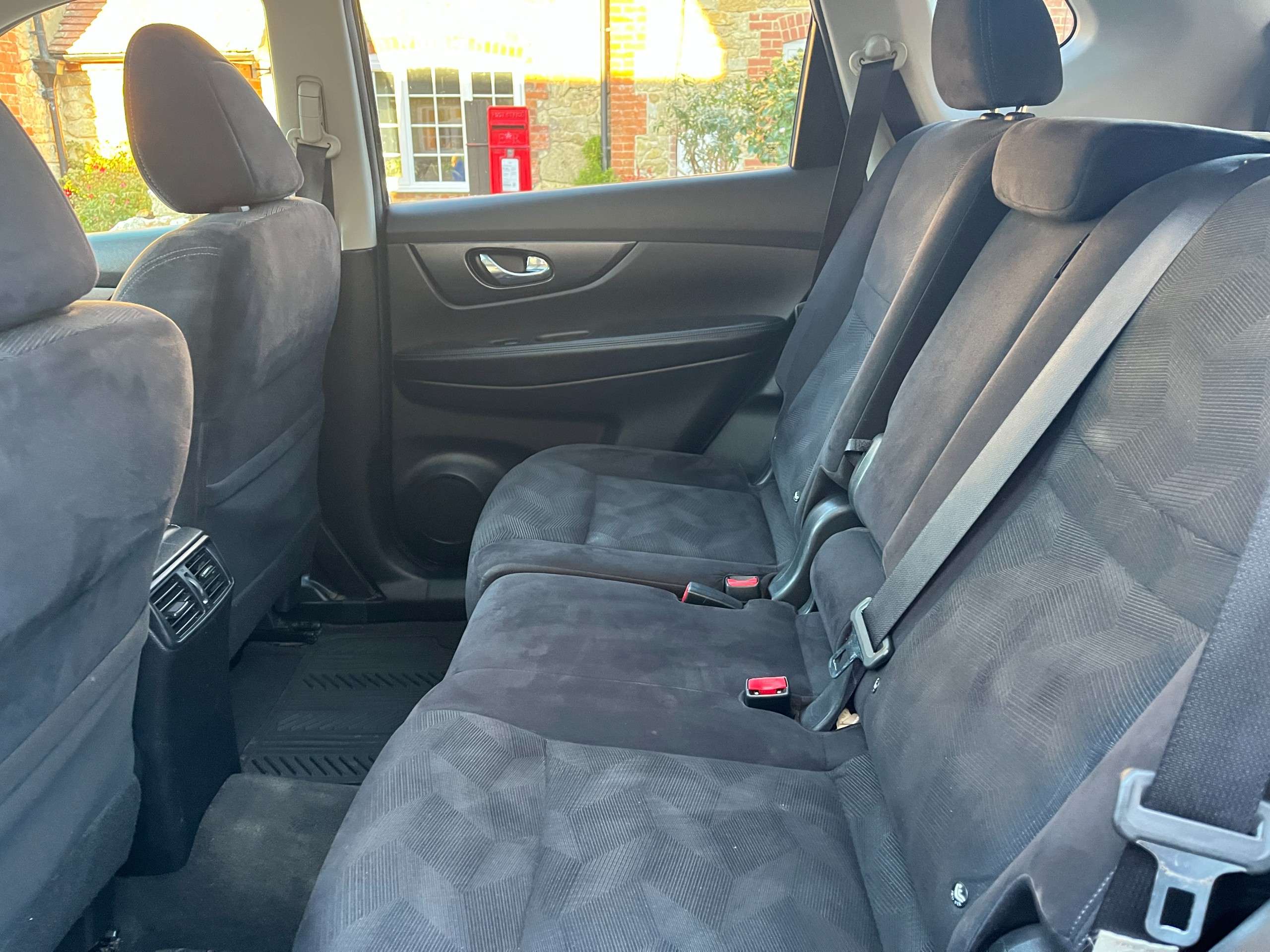 2015 NISSAN X-TRAIL 2015 NISSAN X-TRAIL