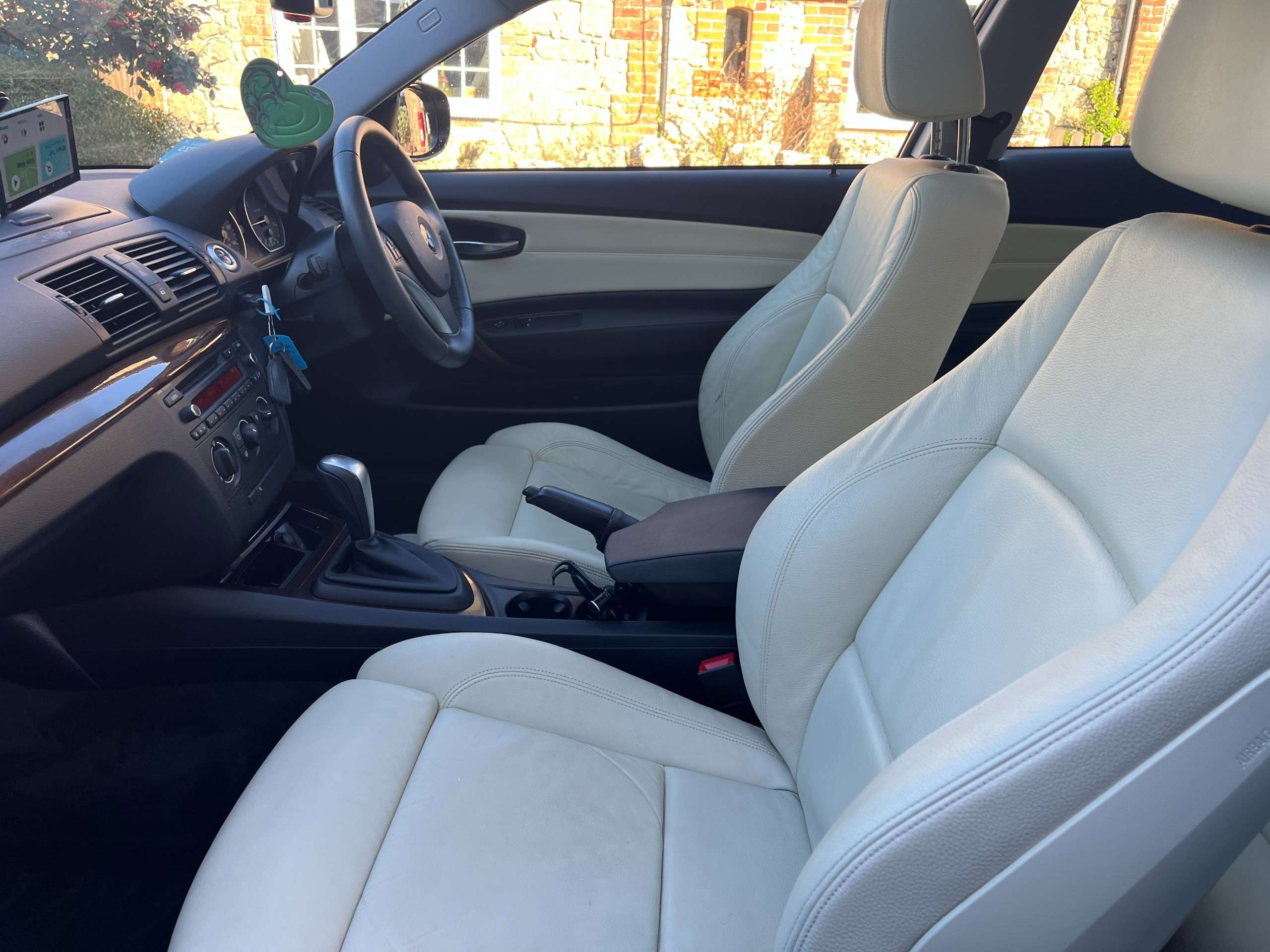 2010 BMW 1 SERIES 2010 BMW 1 SERIES