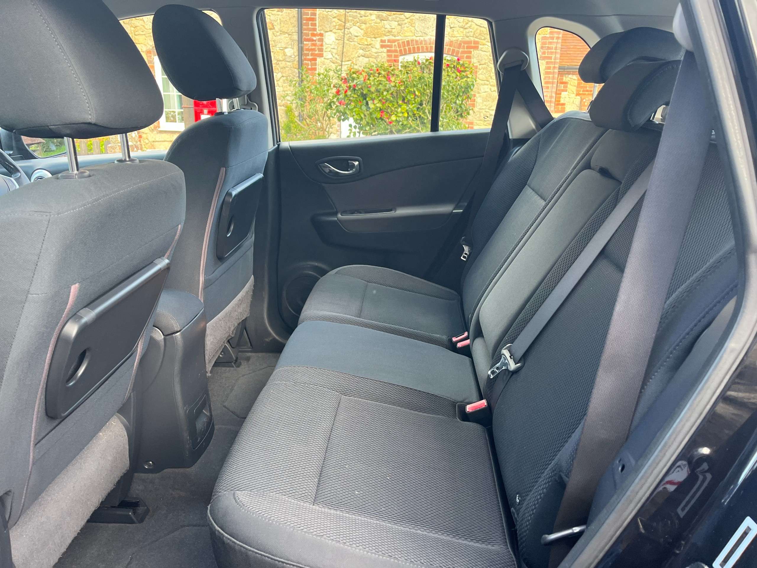 2010 RENAULT KOLEOS 2010 RENAULT KOLEOS