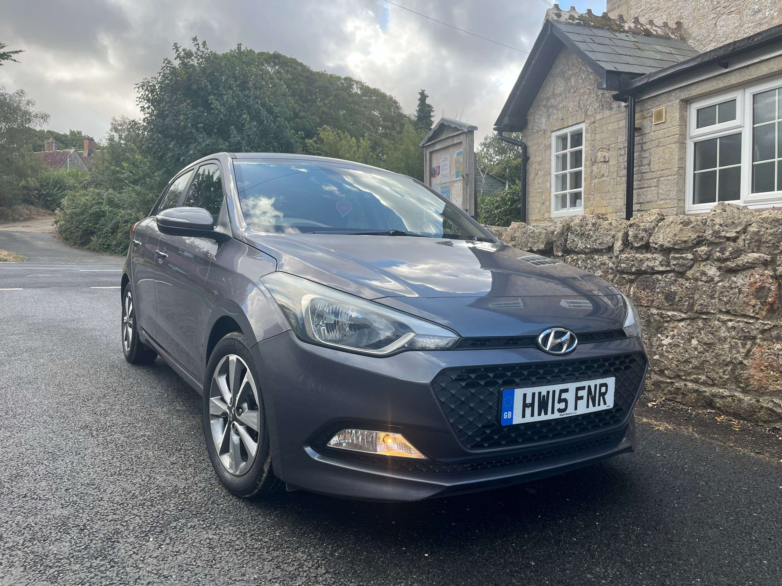 A 2015 HYUNDAI I20 1.2 Blue Drive SE Hatchback 5dr Petrol Manual Euro 6 (s/s) (84 ps) A 2015 HYUNDAI I20 1.2 Blue Drive SE Hatchback 5dr Petrol Manual Euro 6 (s/s) (84 ps)