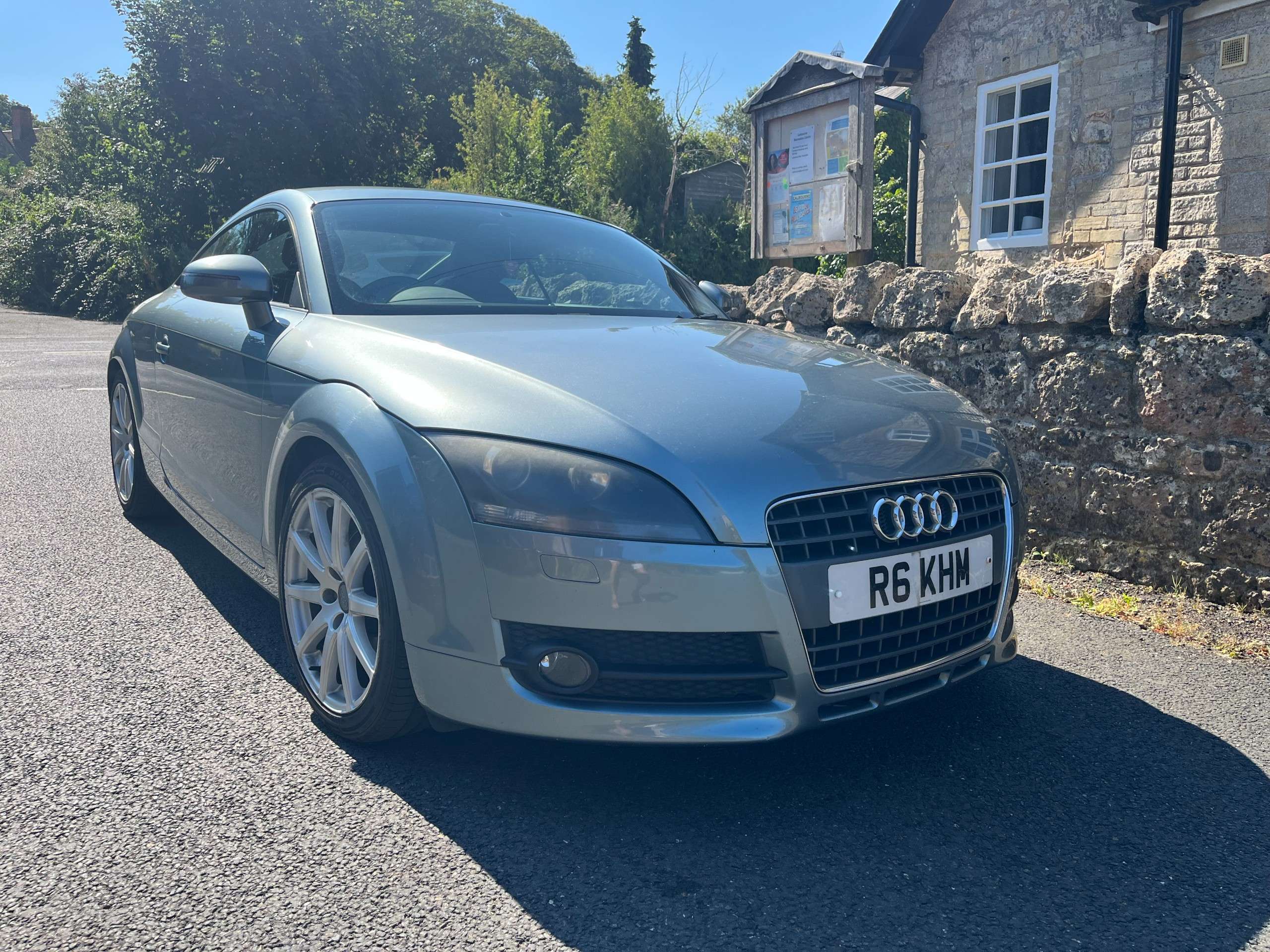 A 2007 AUDI TT 2.0 TFSI Coupe 3dr Petrol Manual Euro 4 (200 ps) A 2007 AUDI TT 2.0 TFSI Coupe 3dr Petrol Manual Euro 4 (200 ps)