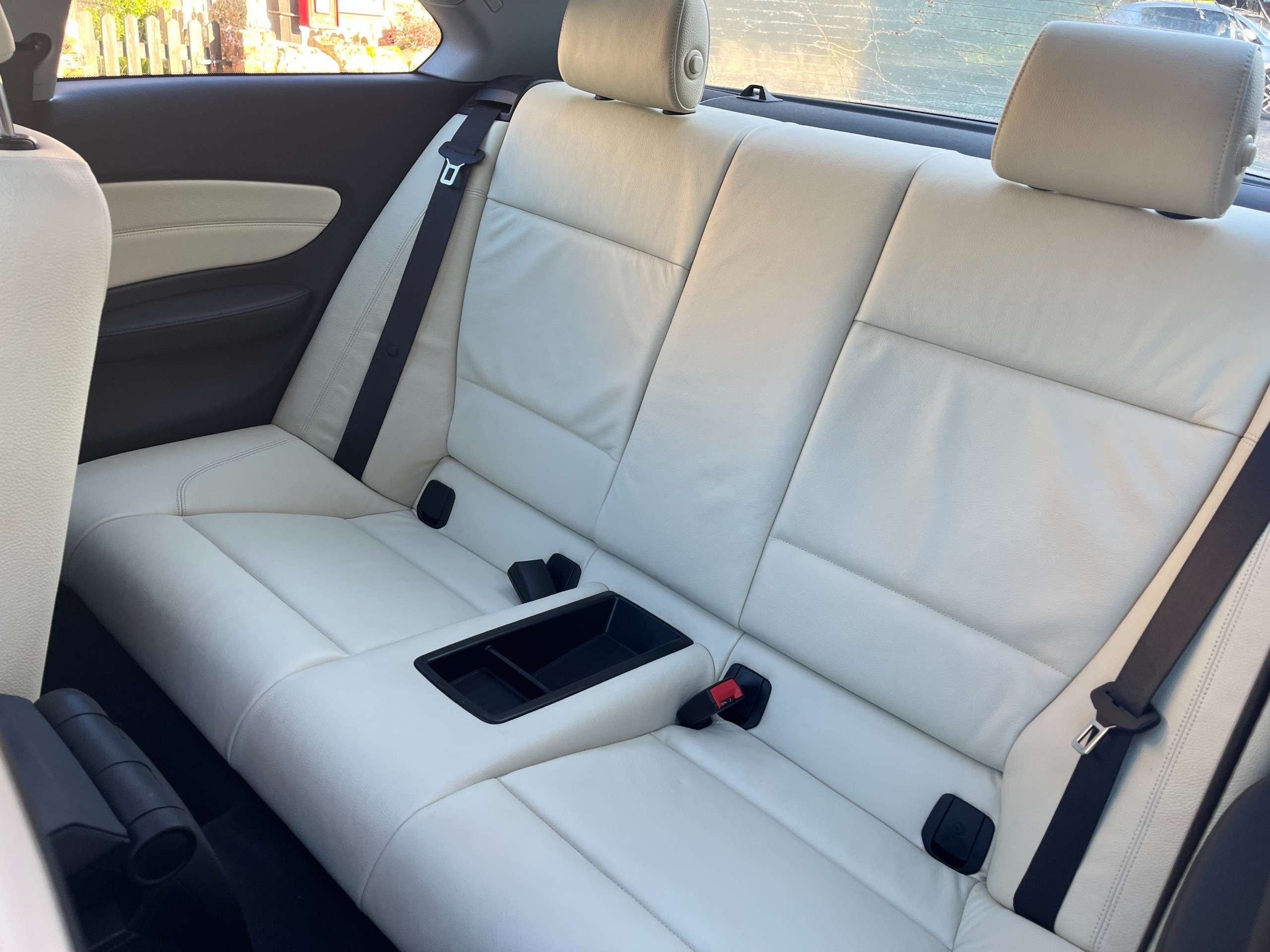 2010 BMW 1 SERIES 2010 BMW 1 SERIES