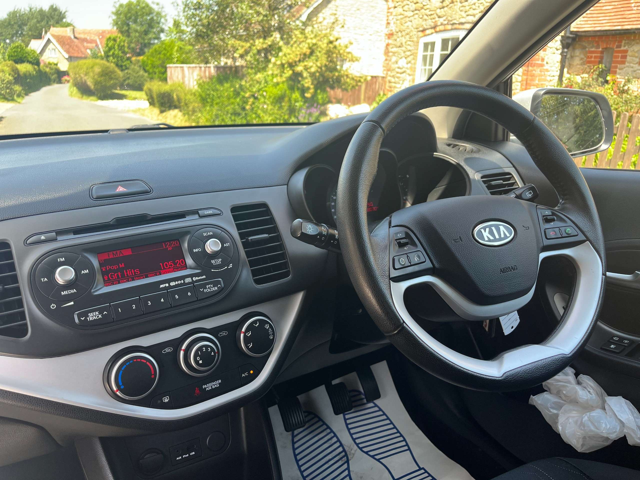 2012 KIA PICANTO 2012 KIA PICANTO