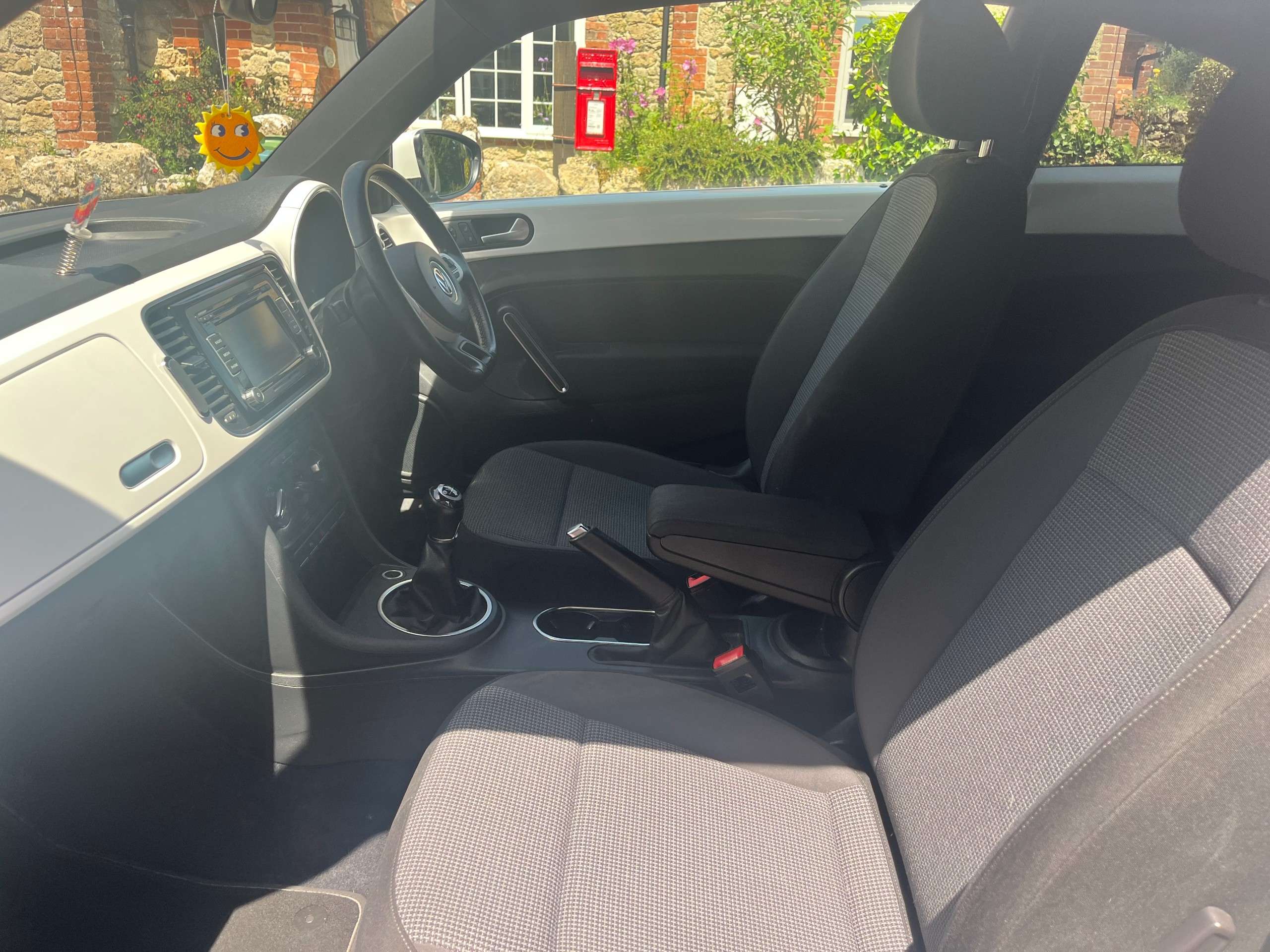 2014 VOLKSWAGEN BEETLE 2014 VOLKSWAGEN BEETLE