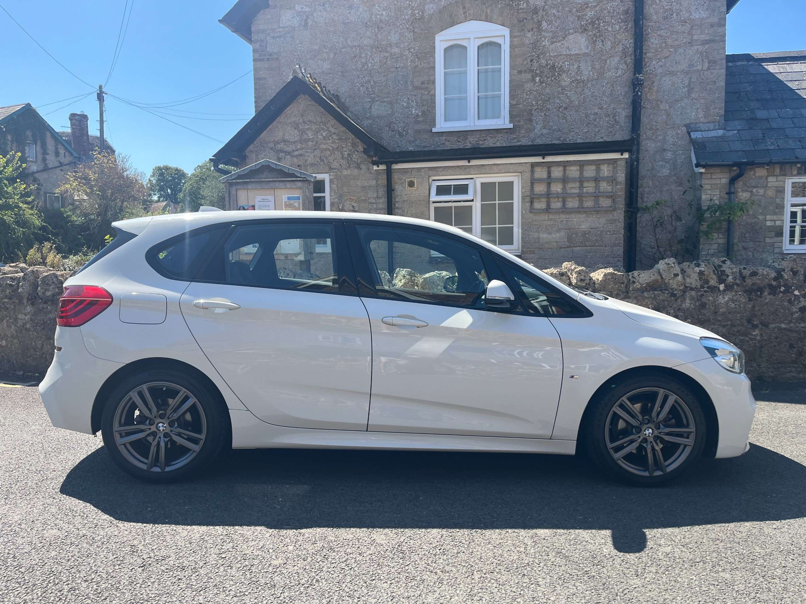 A 2015 BMW 2 SERIES ACTIVE TOURER 1.5 216d M Sport MPV 5dr Diesel Manual Euro 6 (s/s) (116 ps) A 2015 BMW 2 SERIES ACTIVE TOURER 1.5 216d M Sport MPV 5dr Diesel Manual Euro 6 (s/s) (116 ps)