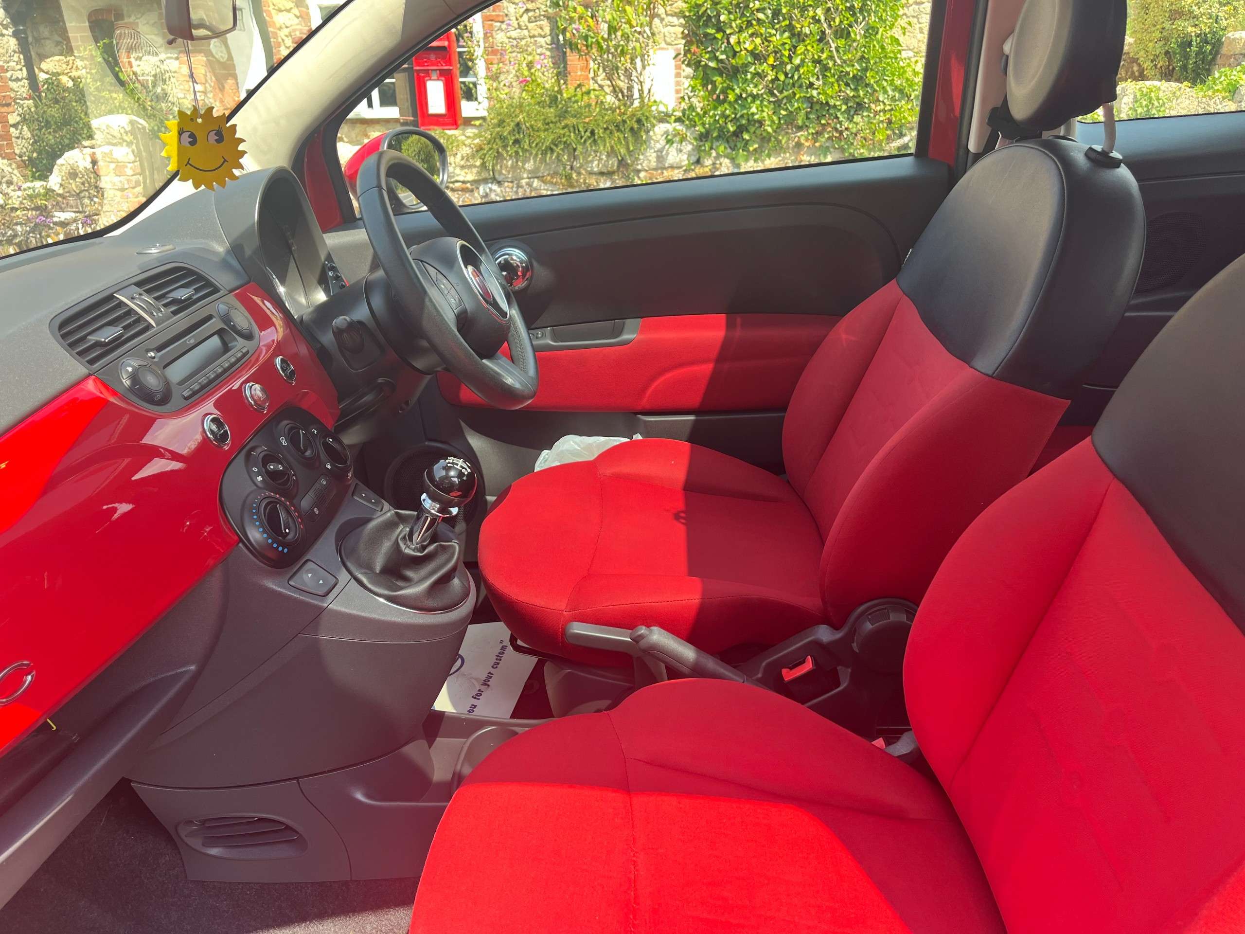 2011 FIAT 500 2011 FIAT 500