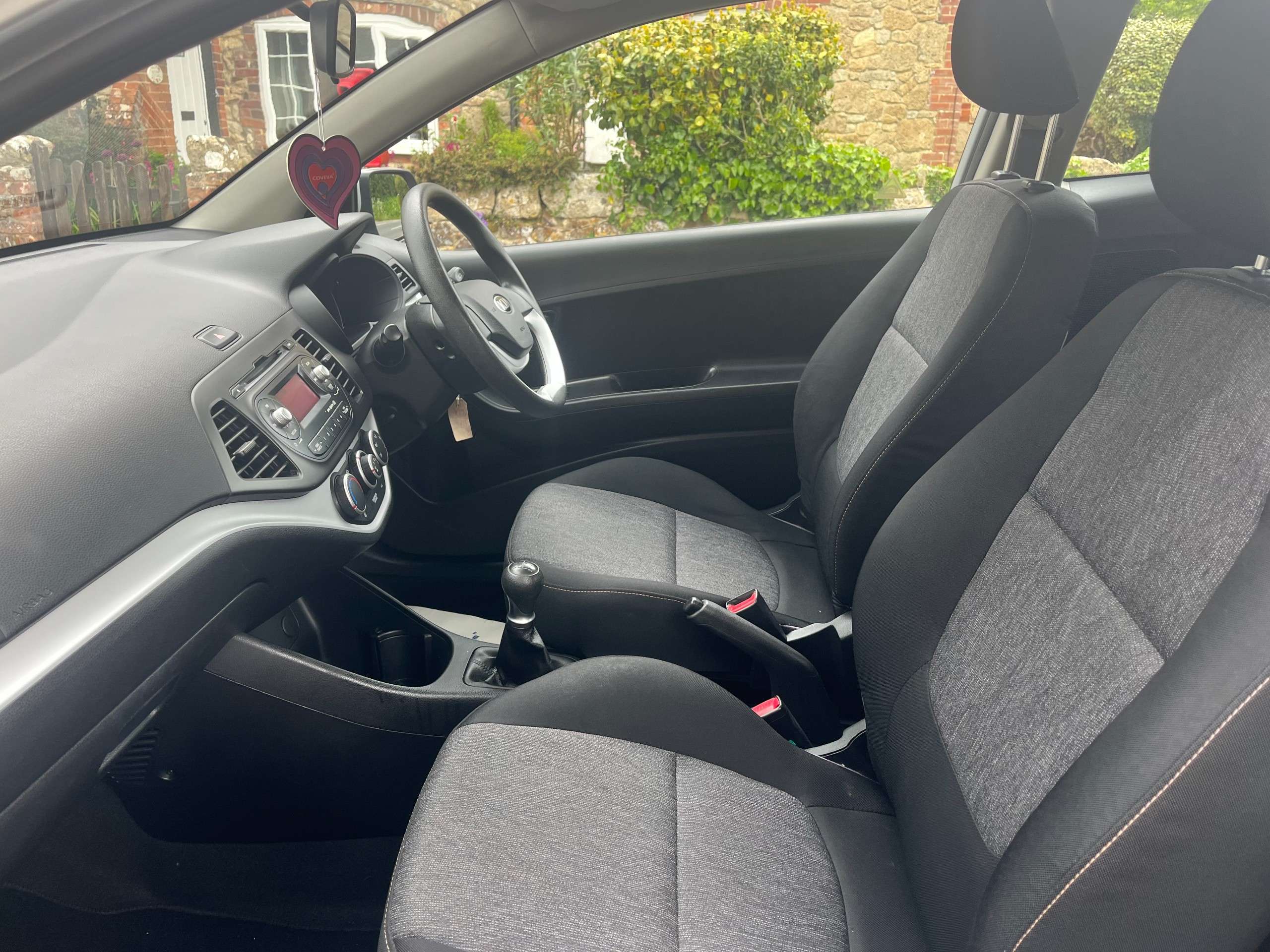 2014 KIA PICANTO 2014 KIA PICANTO