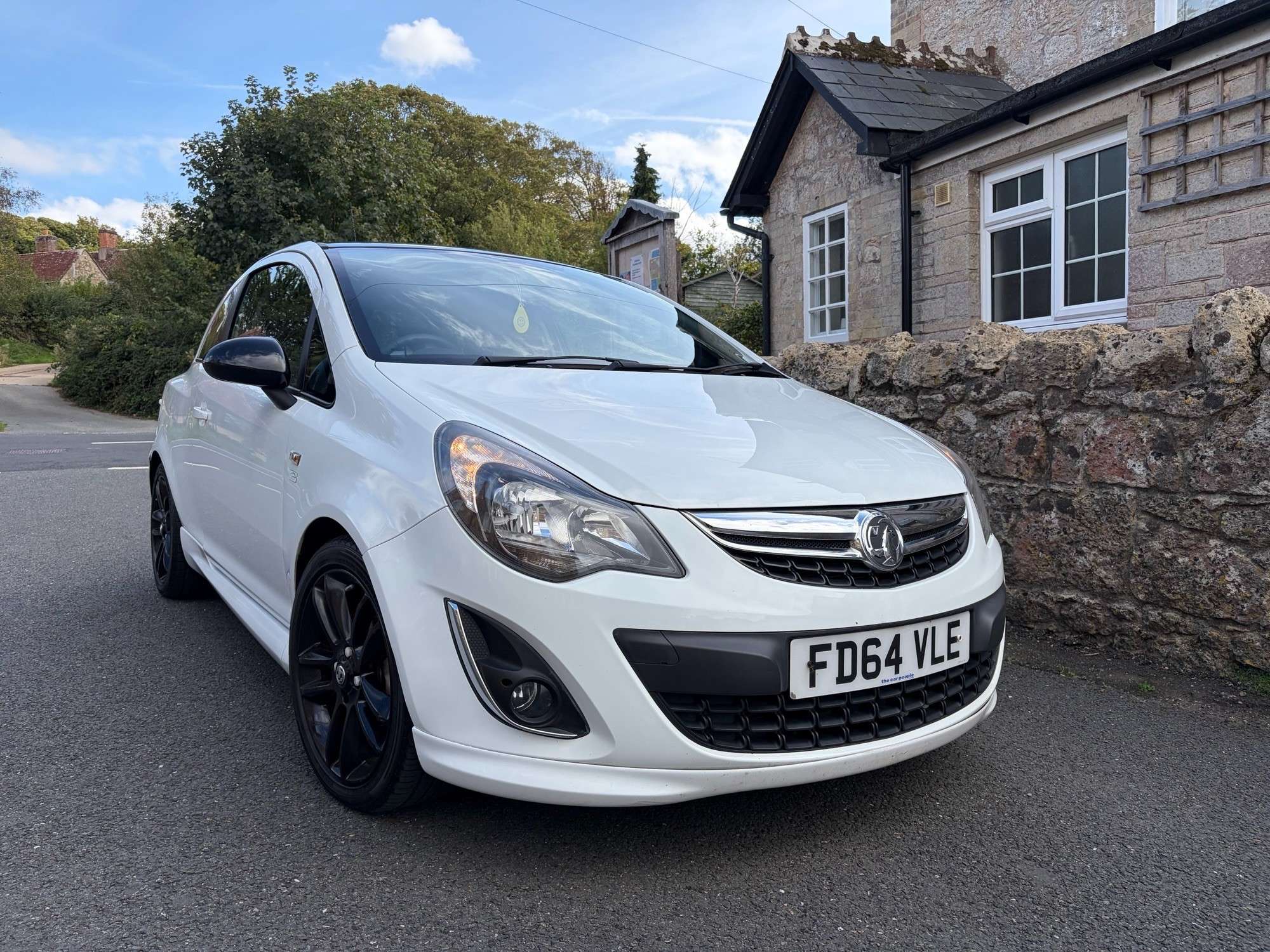 A 2014 VAUXHALL CORSA 1.2 16V Limited Edition Hatchback 3dr Petrol Manual Euro 5 (85 ps) A 2014 VAUXHALL CORSA 1.2 16V Limited Edition Hatchback 3dr Petrol Manual Euro 5 (85 ps)