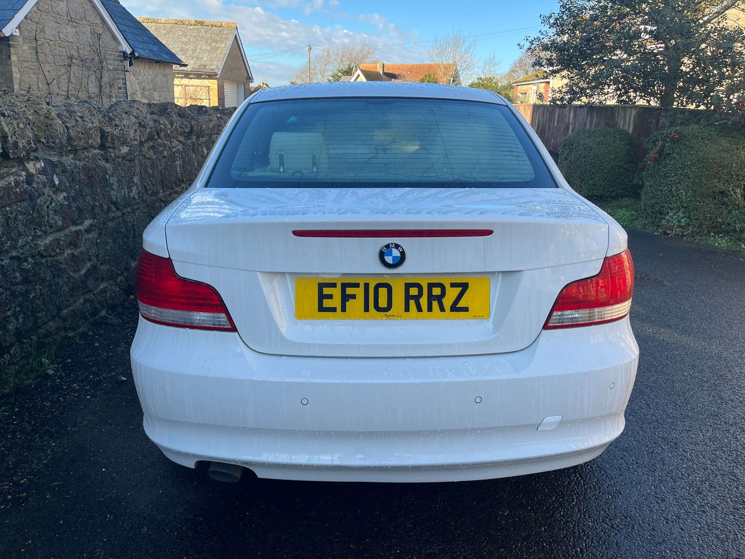 2010 BMW 1 SERIES 2010 BMW 1 SERIES