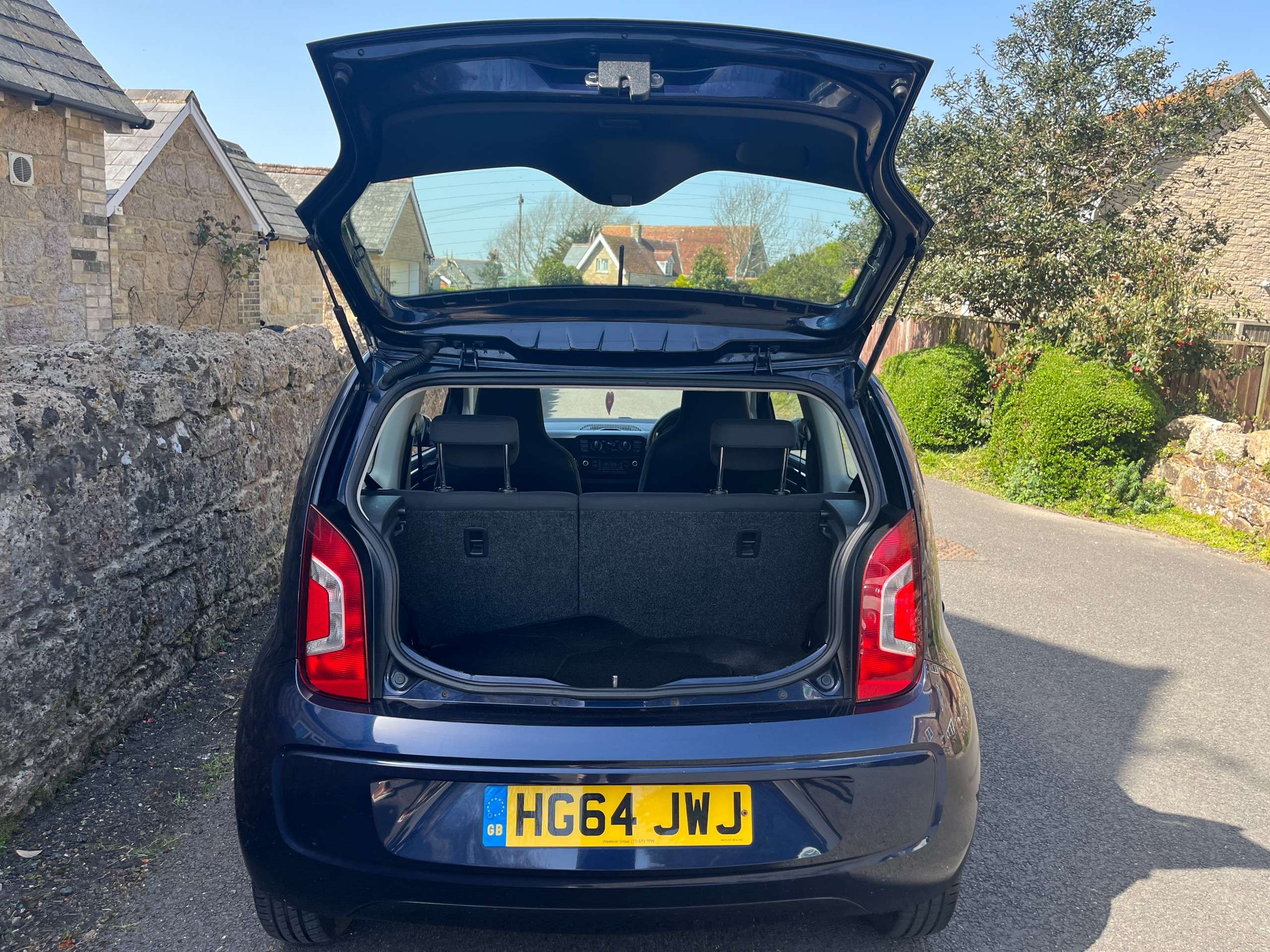 2015 VOLKSWAGEN UP! 2015 VOLKSWAGEN UP!