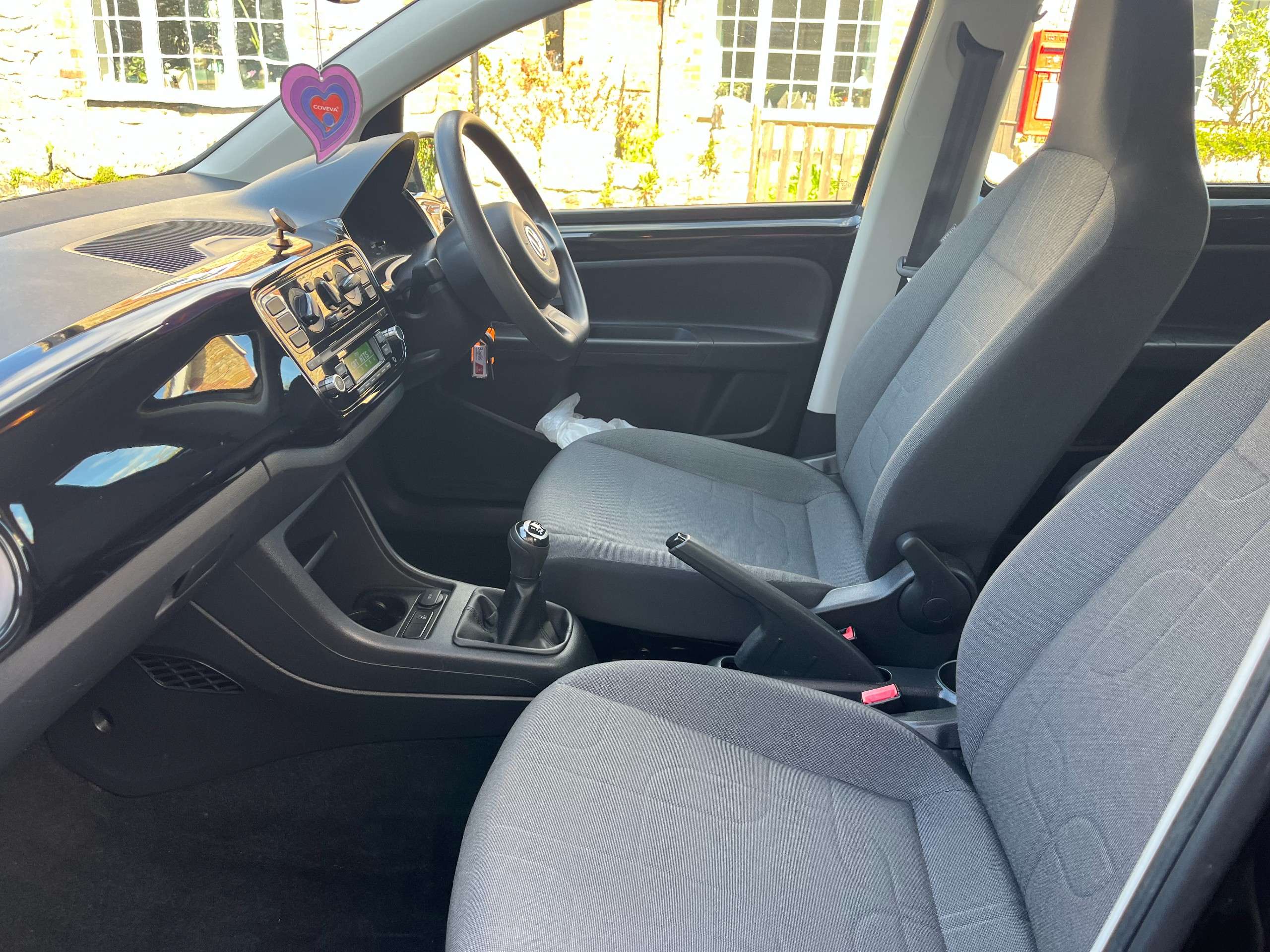 2014 VOLKSWAGEN UP! 2014 VOLKSWAGEN UP!