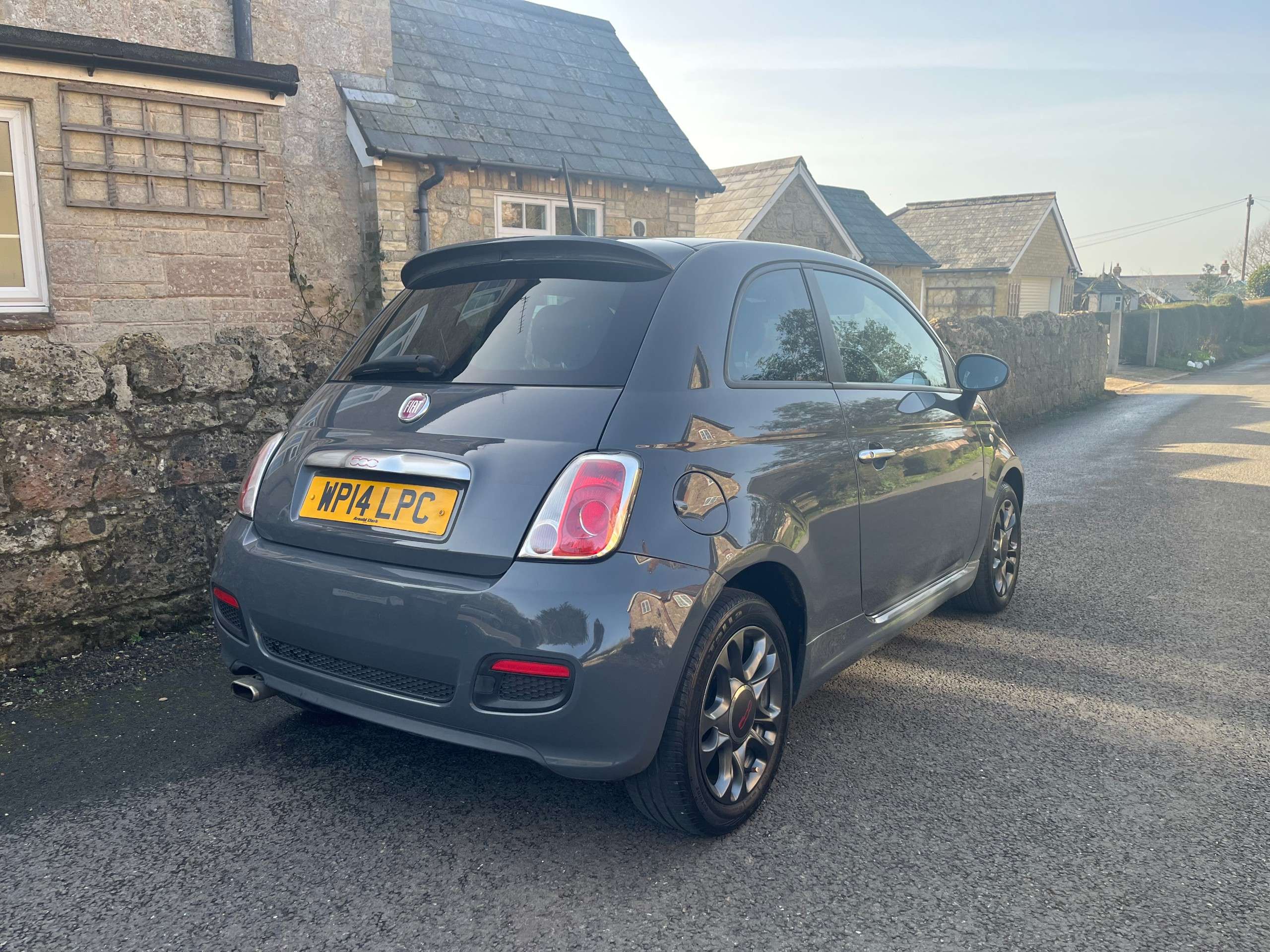 A 2014 FIAT 500 1.2 S Hatchback 3dr Petrol Manual Euro 6 (s/s) (69 bhp) A 2014 FIAT 500 1.2 S Hatchback 3dr Petrol Manual Euro 6 (s/s) (69 bhp)