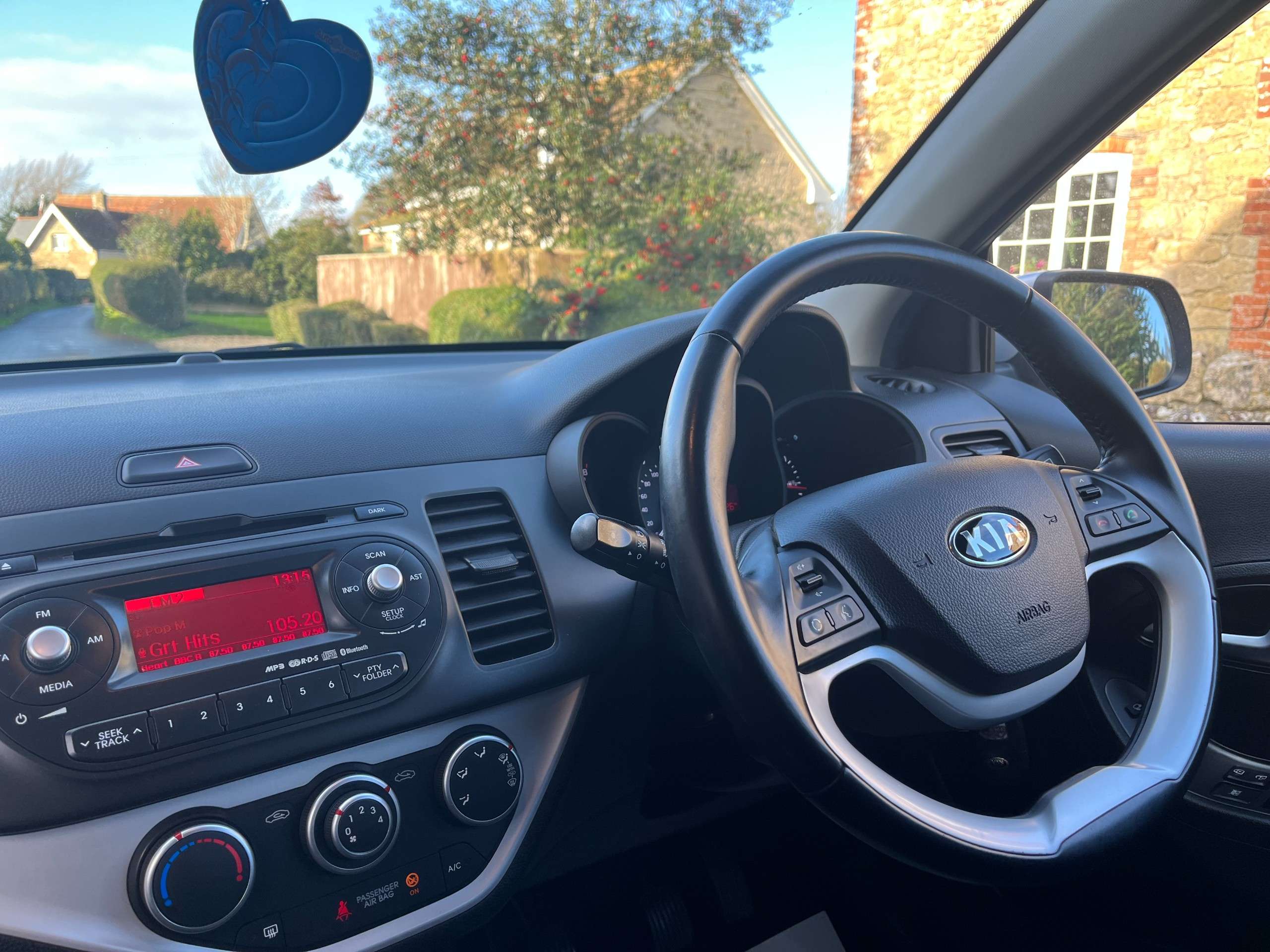 2014 KIA PICANTO 2014 KIA PICANTO