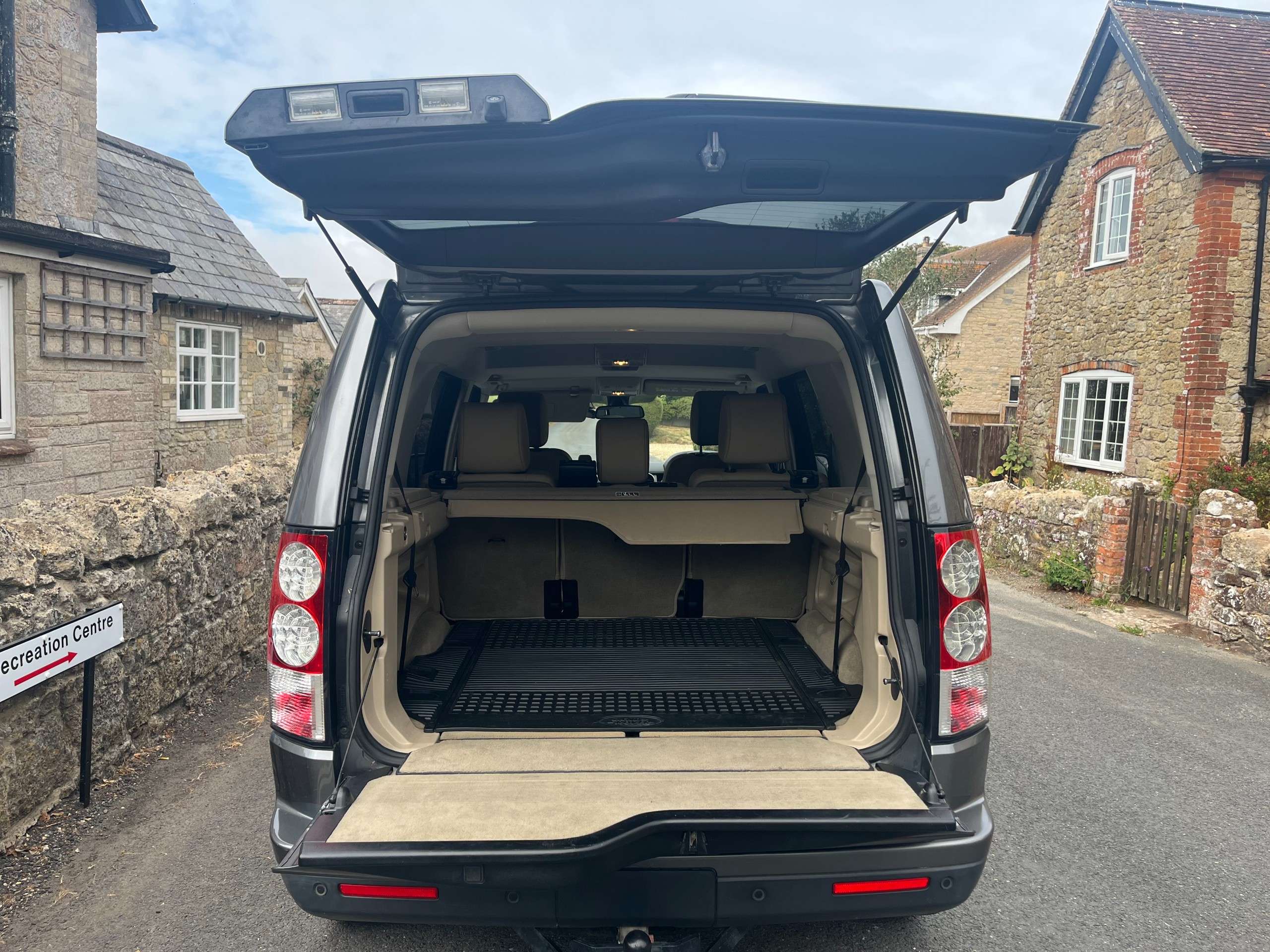 2013 LAND ROVER DISCOVERY 4 2013 LAND ROVER DISCOVERY 4